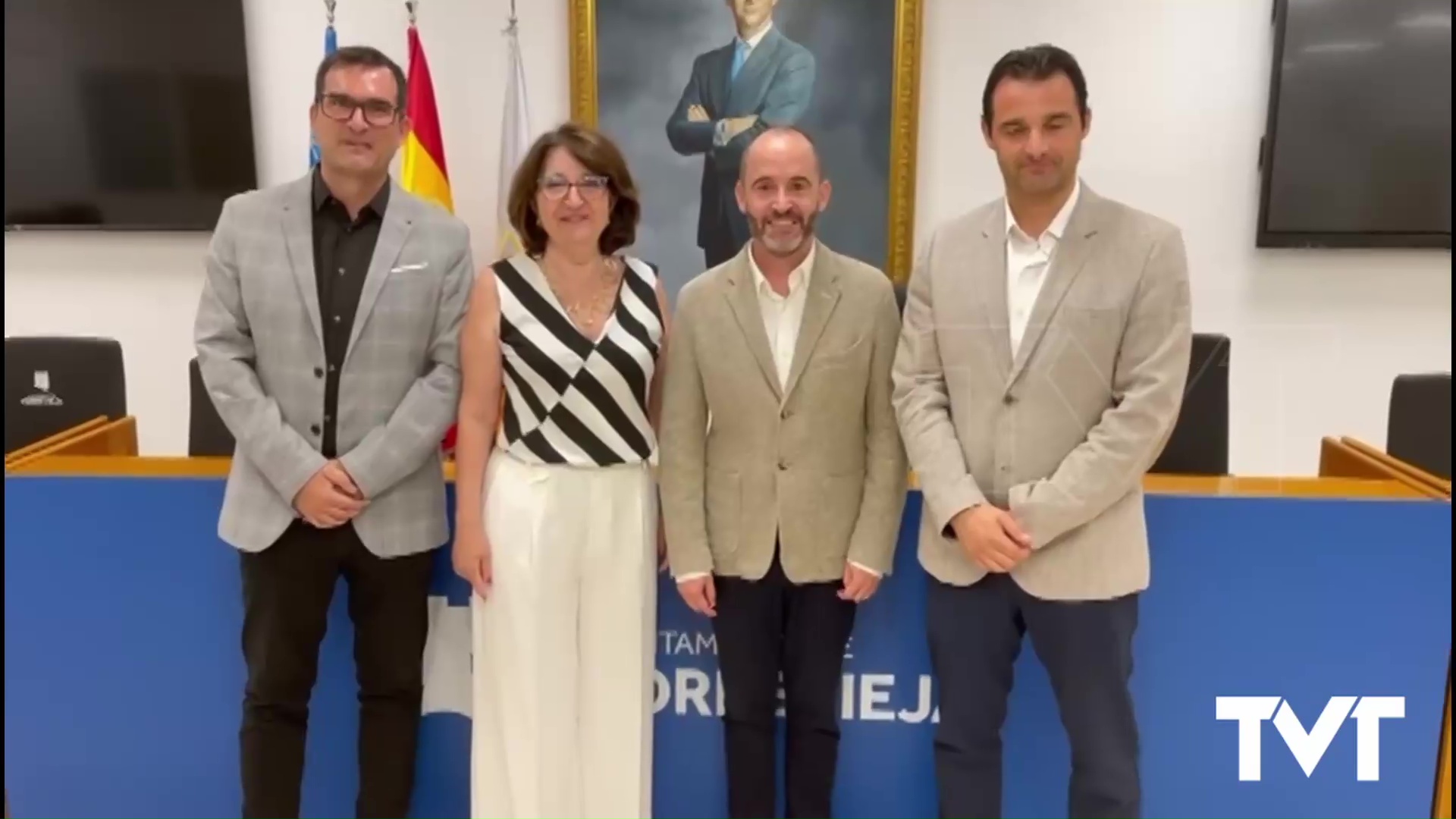 Imagen de Jesús Segarra releva a José Norberto Mazón como director de la Sede de la UA en Torrevieja 