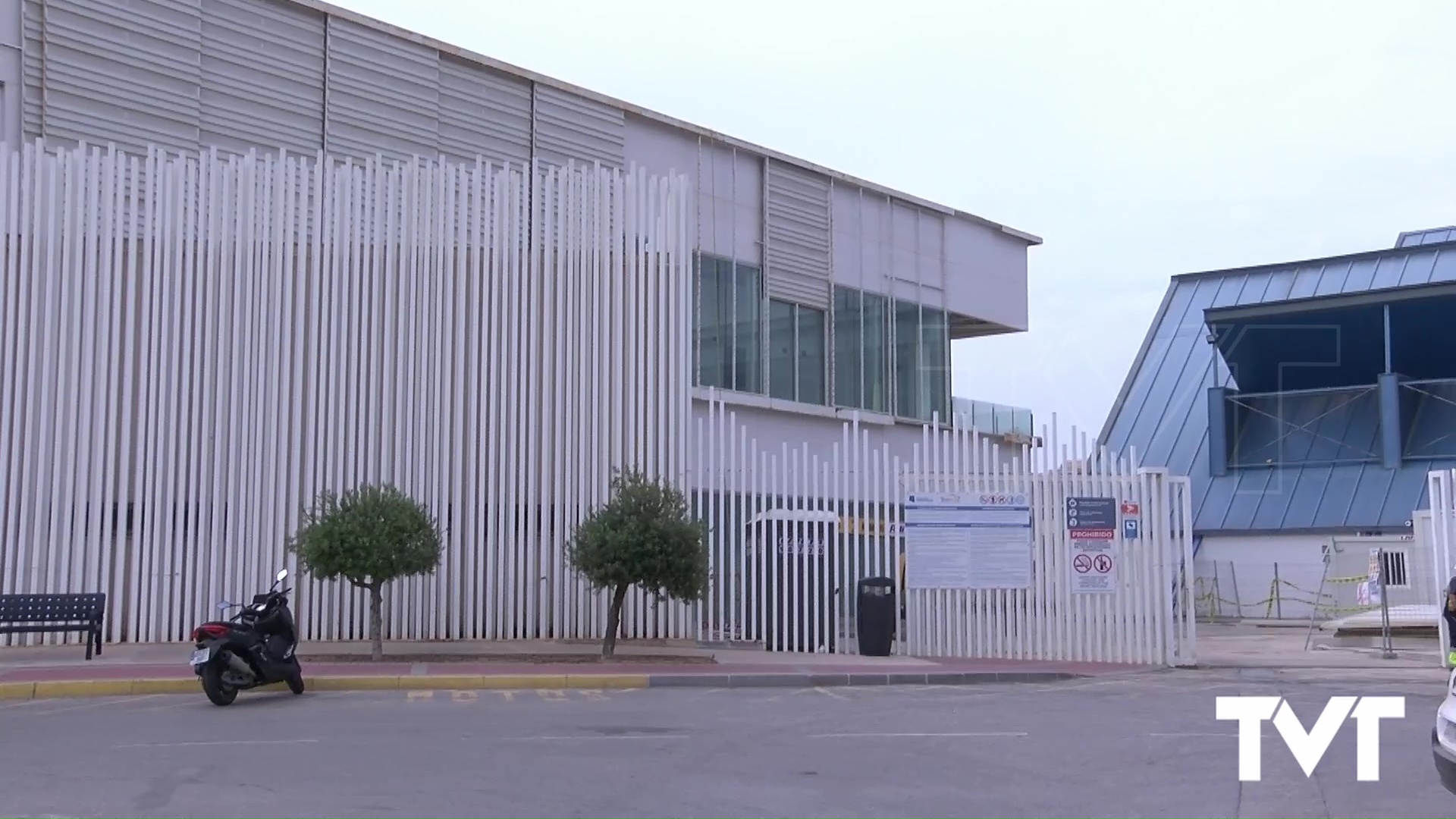 Imagen de Se inician las obras para rehabilitar el Pabellón deportivo Blanco construido hace 14 años 