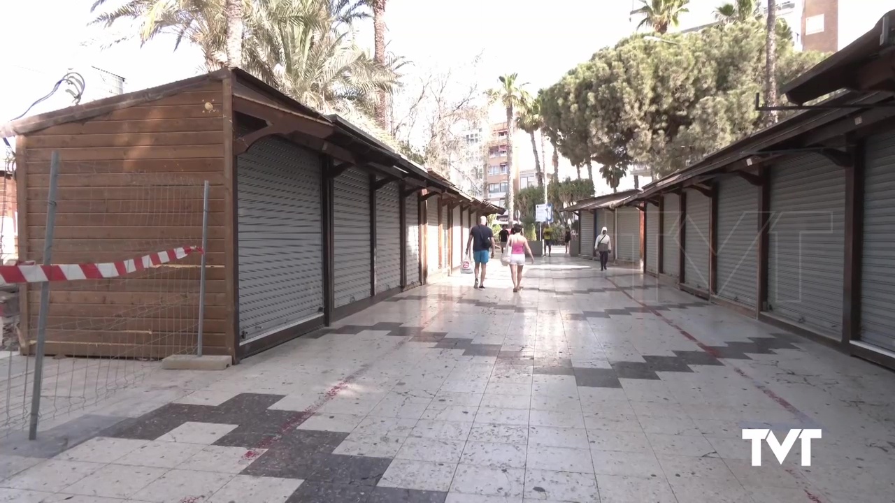 Imagen de 	Se modifica el proyecto de reordenación del frente portuario para que las casetas de hippies trasladadas a un paseo provisional sean reparadas en vez de repuestas