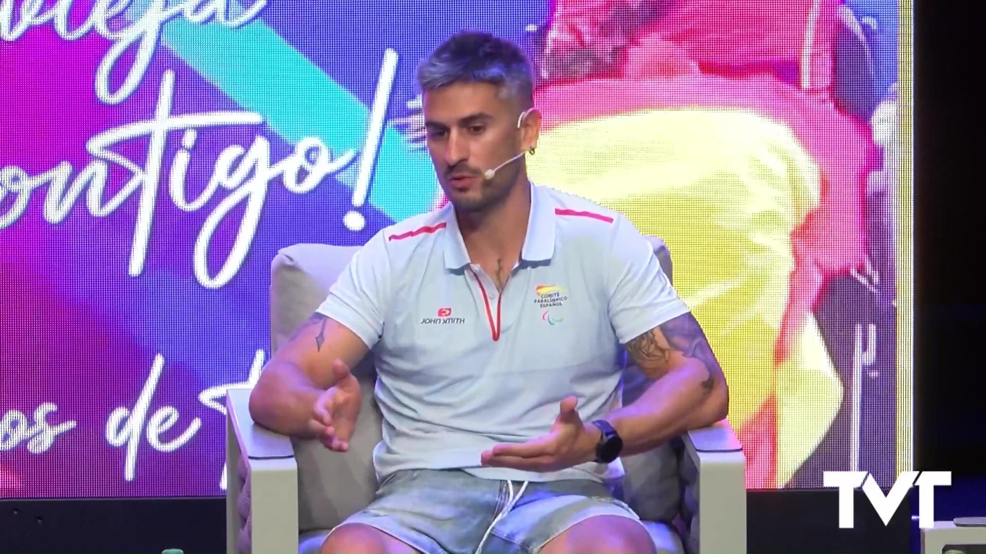 Imagen de Lleno absoluto en el Centro Cultural para recibir con orgullo al deportista Javi García tras su participación en los Juegos Paralímpicos París 2024 