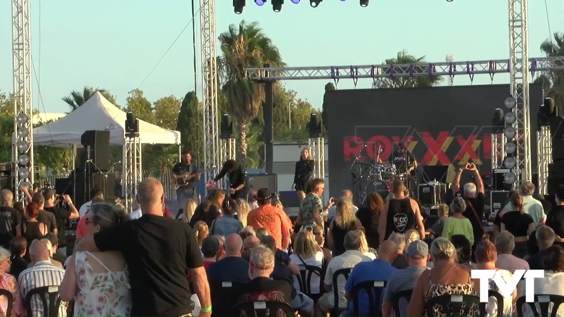 Imagen de Gran éxito del VII Rock contra el cáncer en el recinto del parque Antonio Soria 