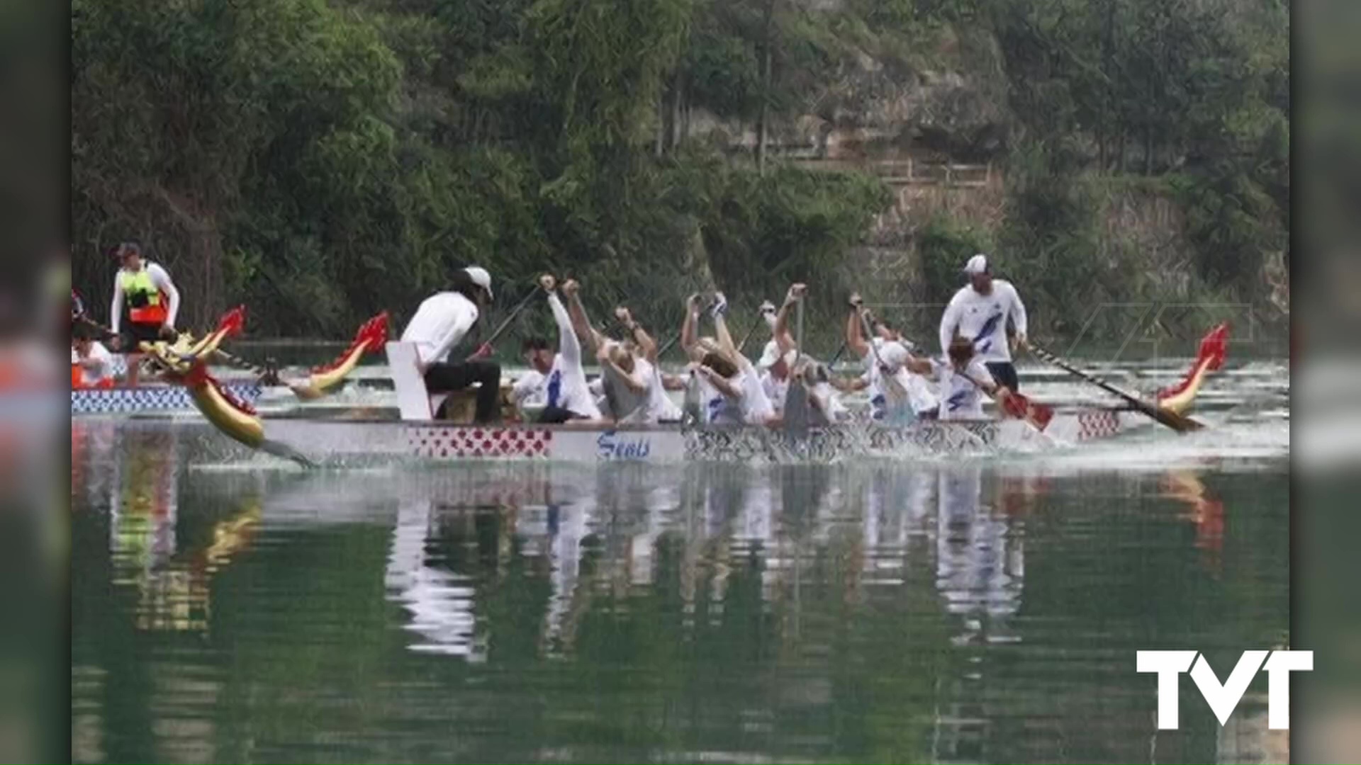 Imagen de El equipo de Dragon Boat del RCNT consigue 1 oro, 4 platas y 1 bronce en el Campeonato autonómico