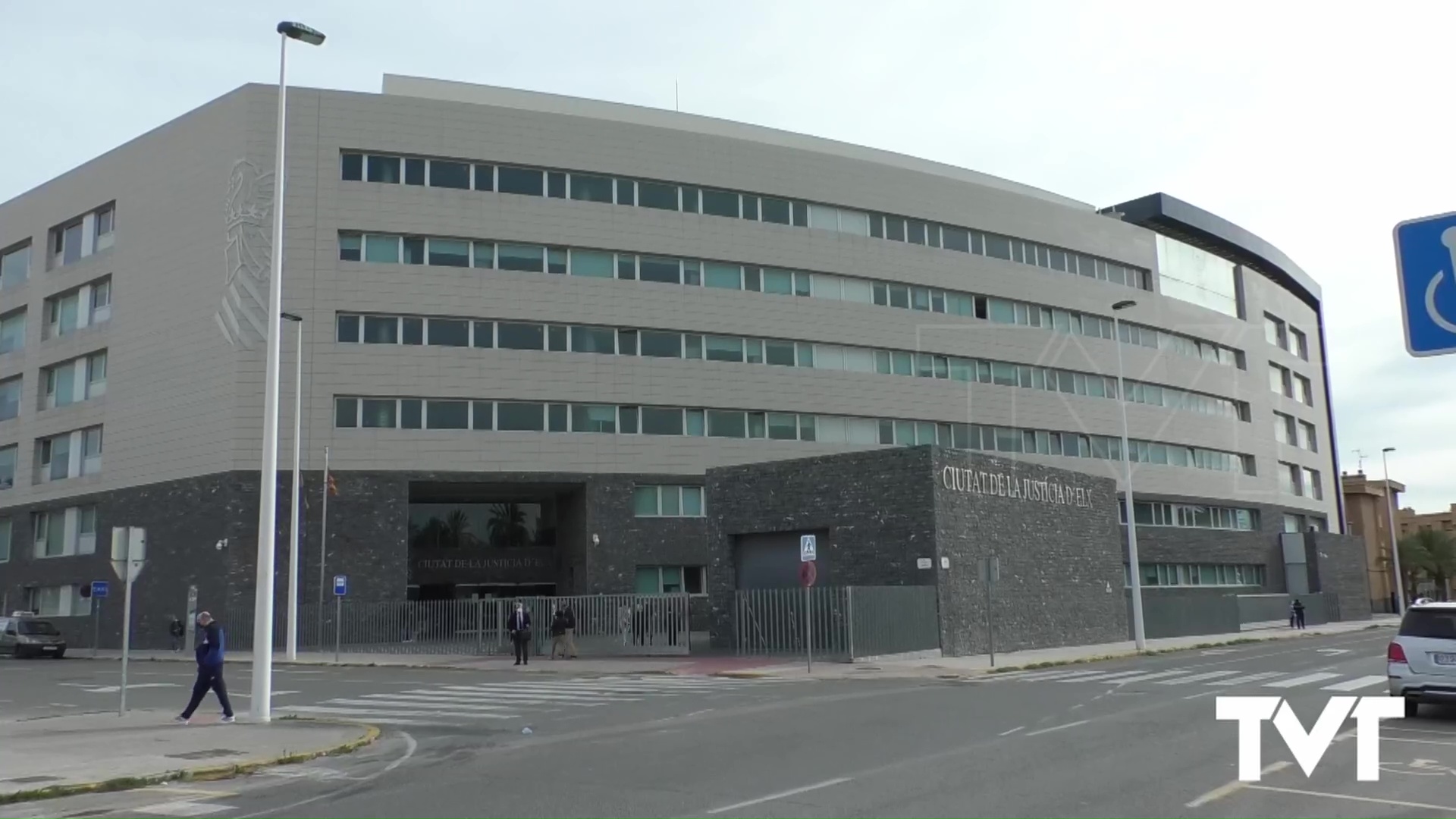 Imagen de Fiscalía solicita de forma provisional una pena de prisión de cinco años y once meses por un presunto delito continuado de abuso sexual a menor. Ocurrió en Torrevieja