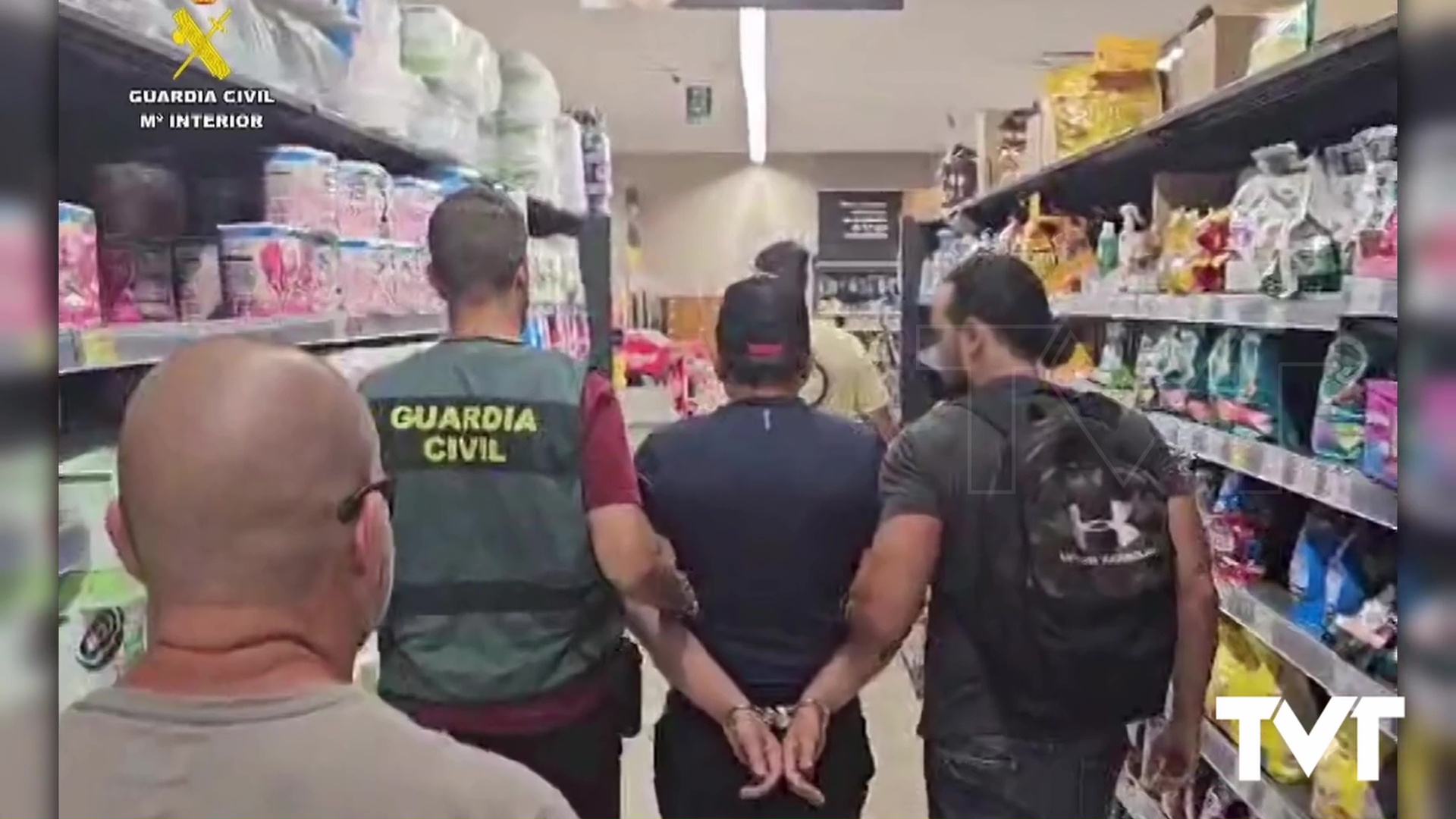 Imagen de Detenido un fugitivo internacional buscado judicialmente durante más de 5 años en Torrevieja 