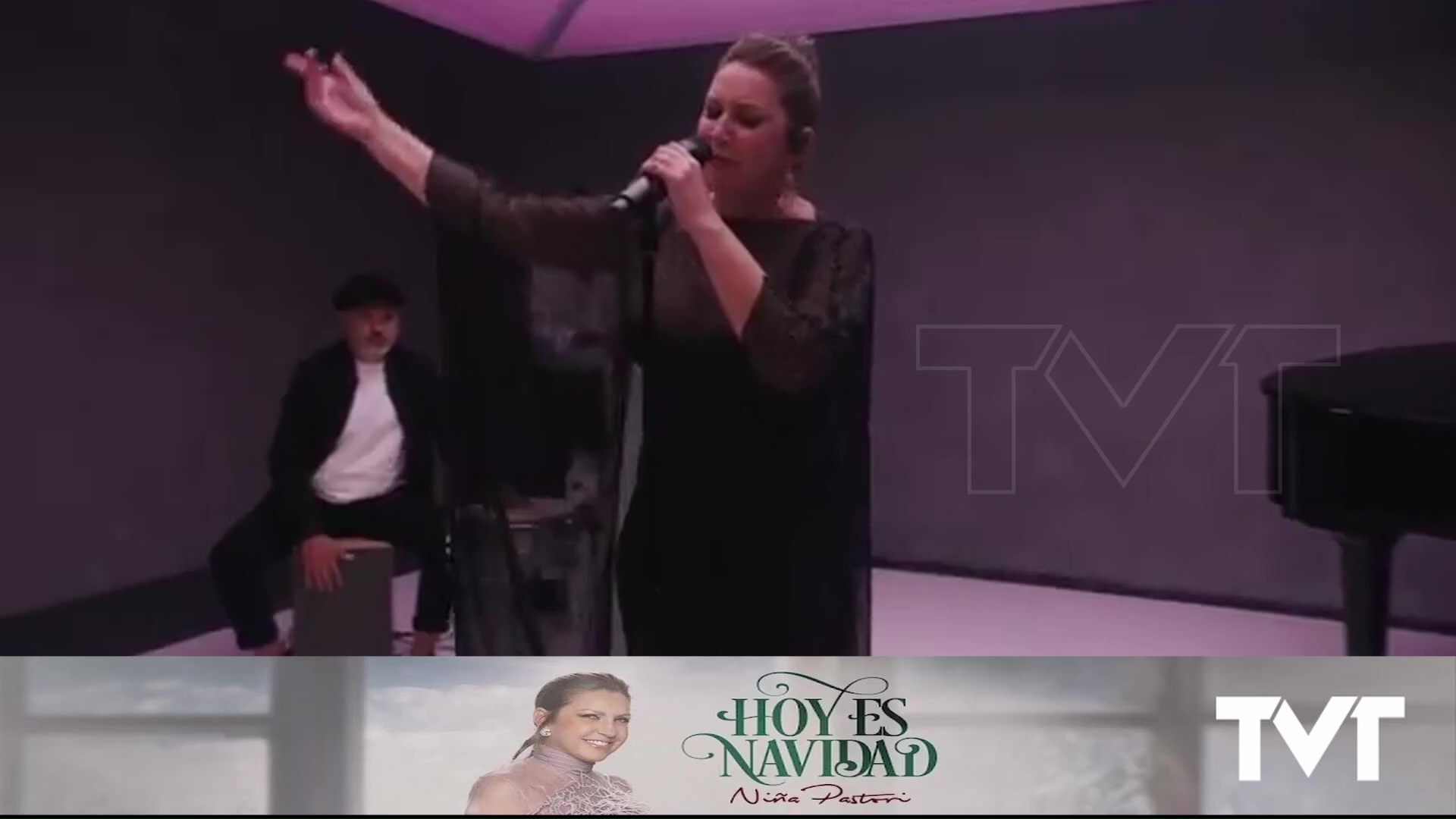 Imagen de Niña Pastori adelanta la Navidad en Torrevieja