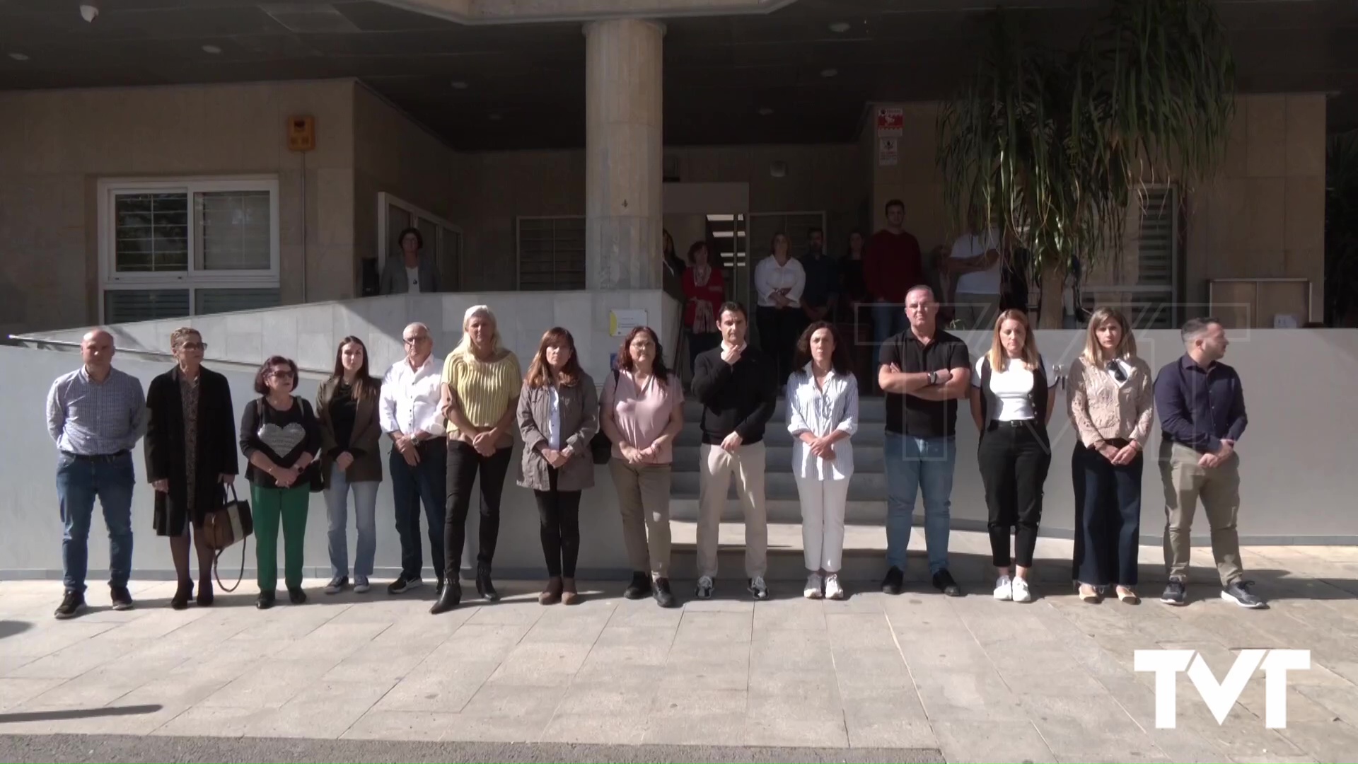 Imagen de Se suspenden todos los eventos programados en Torrevieja durante tres días por luto oficial