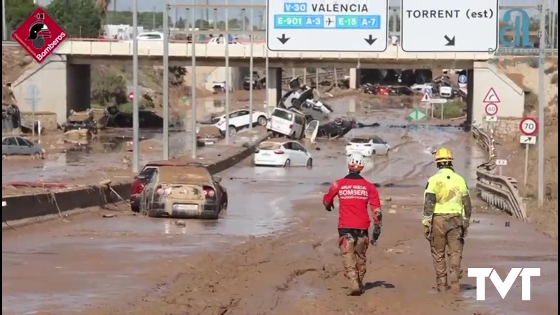Imagen de Torrevieja envía a Valencia más de 78.000 kg de distintos materiales