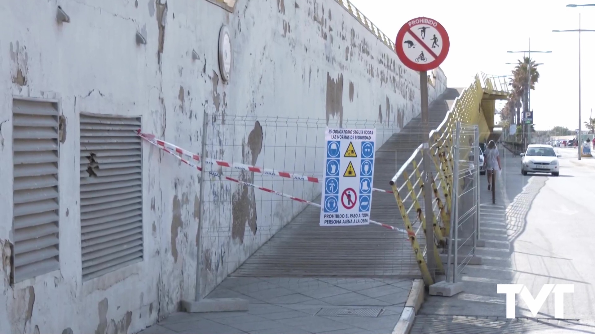 Imagen de Cerrados los accesos al Dique de Levante durante los nueve meses que durarán las obras