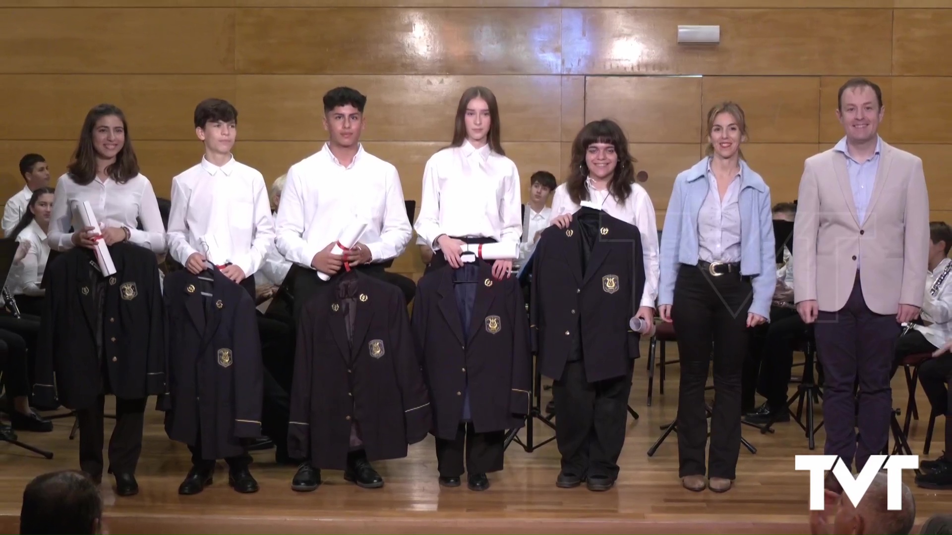 Imagen de Cinco nuevos educandos se suman a la banda titular de la Unión Musical Torrevejense