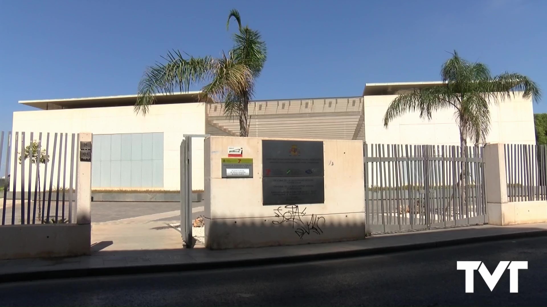 Imagen de El gobierno de España acelera los trámites para crear un centro de acogida de migrantes en el recinto de la Tesorería de la Seguridad Social 