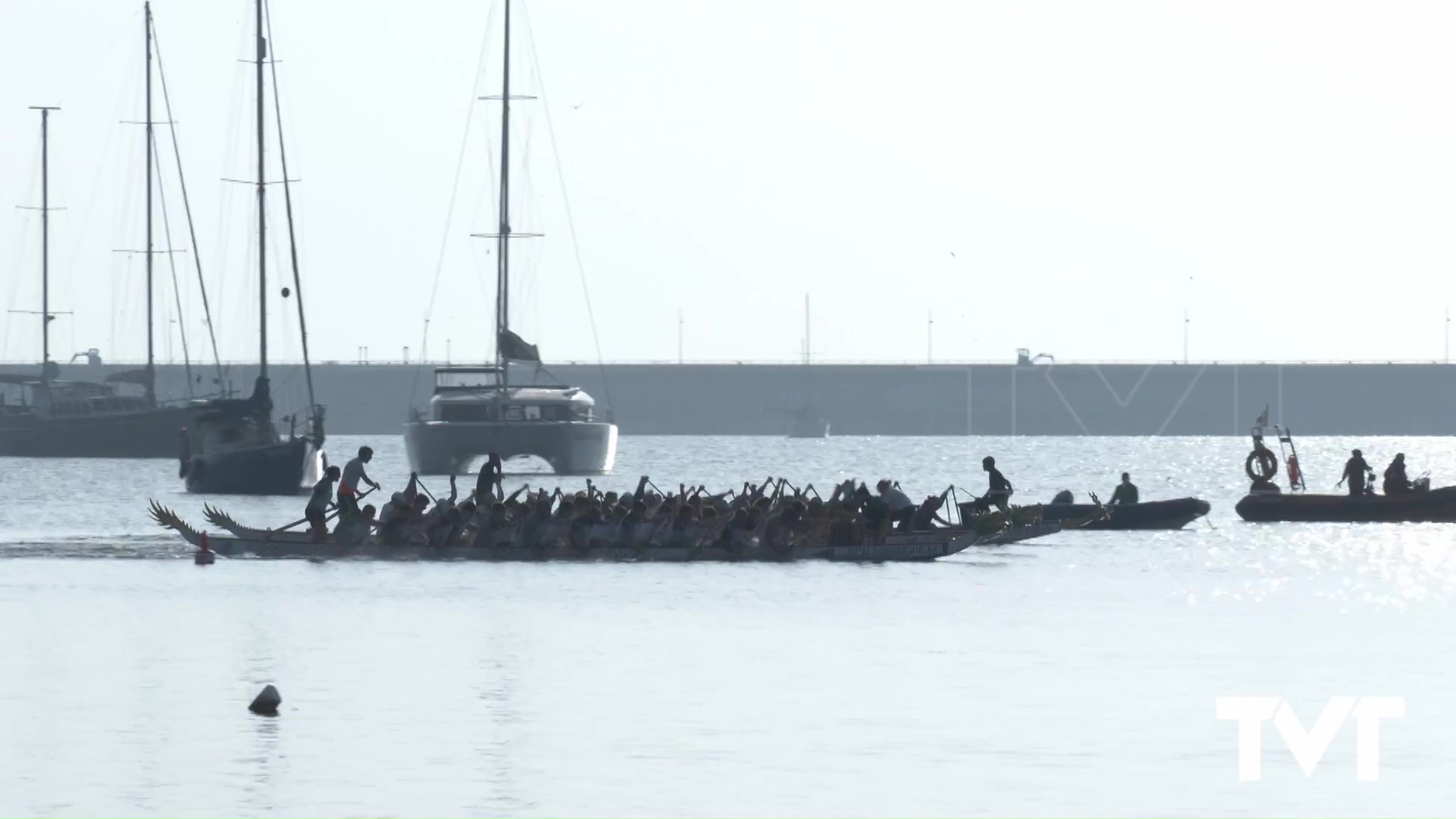 Imagen de Todo un espectáculo el III Festival Internacional de Dragon Boat en Torrevieja