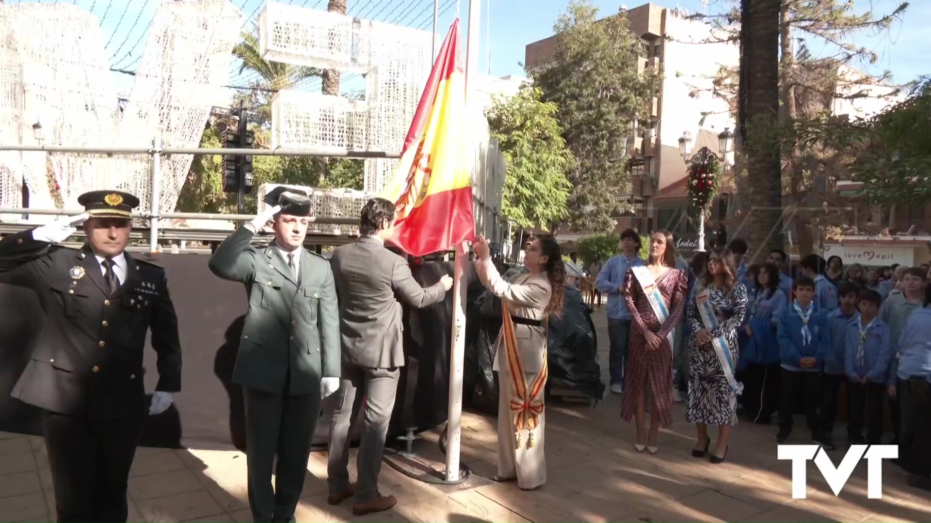 Imagen de Torrevieja se sumó al 46 aniversario de nuestra Carta Magna