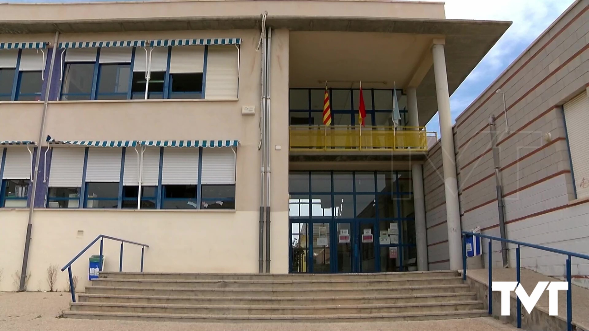 Imagen de A licitación el contrato de mantenimiento de ascensores más nuevo ascensor para el colegio Romualdo Ballester por 440.000 euros