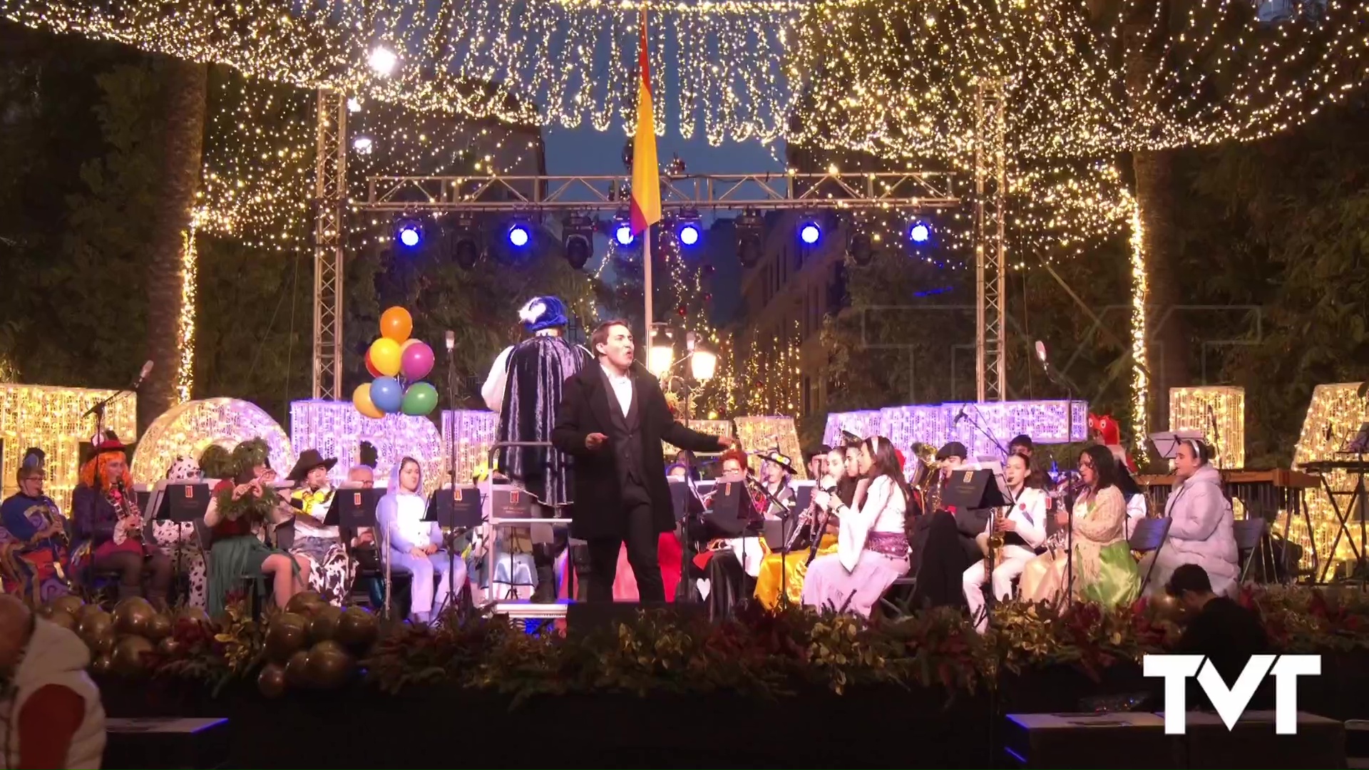 Imagen de La magia del mundo Disney  se traslada al centro de Torrevieja con Los Salerosos
