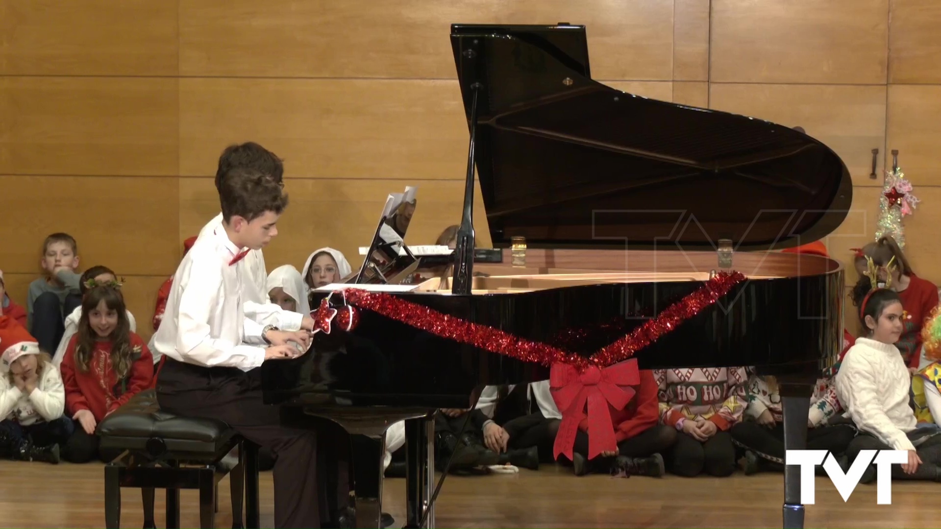 Imagen de Magnífica audición de navidad del aula de coro de enseñanzas elementales 