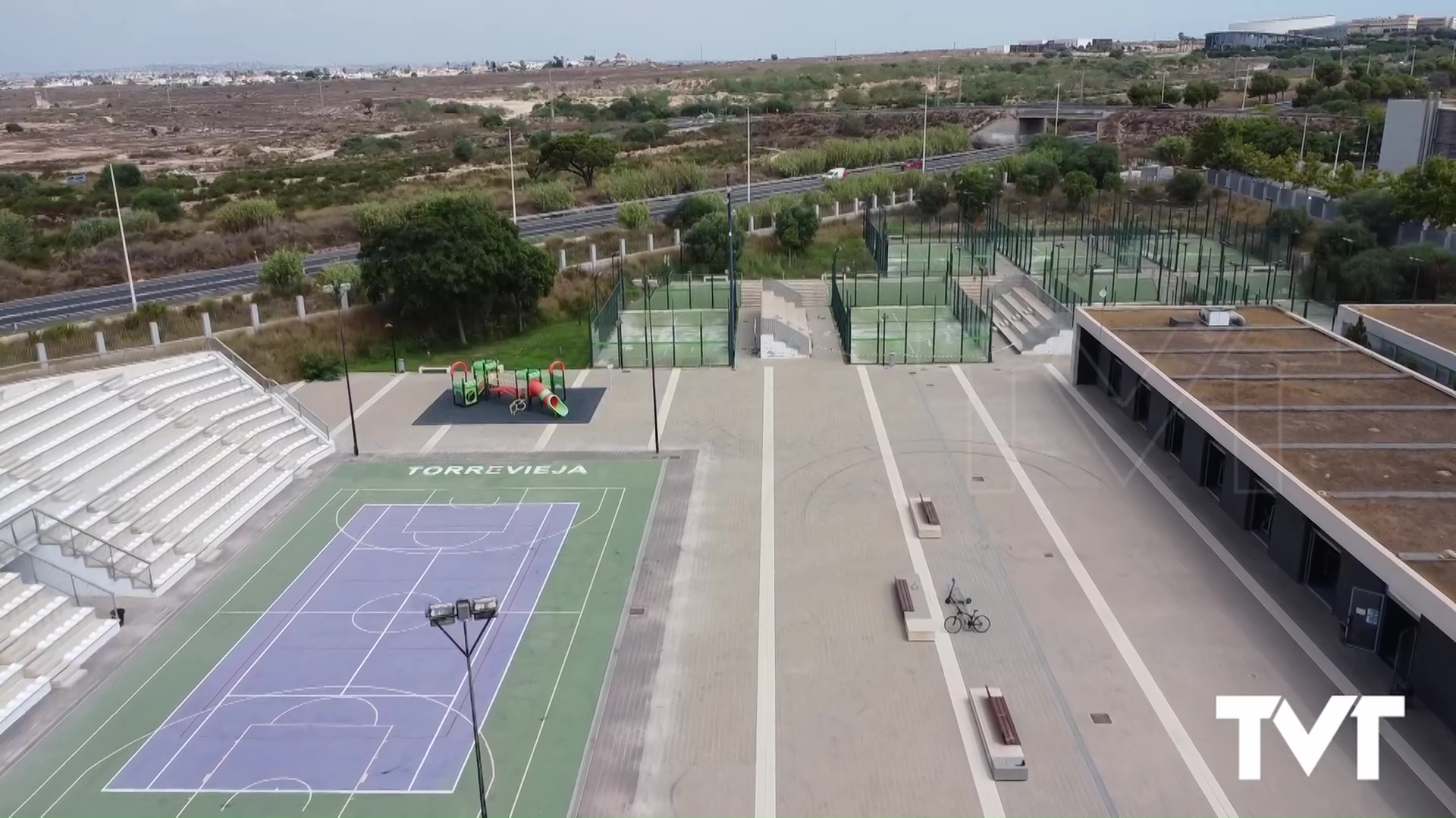 Imagen de Adjudicadas las obras de reparación de las pistas de pádel, frontenis y construcción de nueva cafetería en la Ciudad Deportiva por algo más de 1 millón de euros