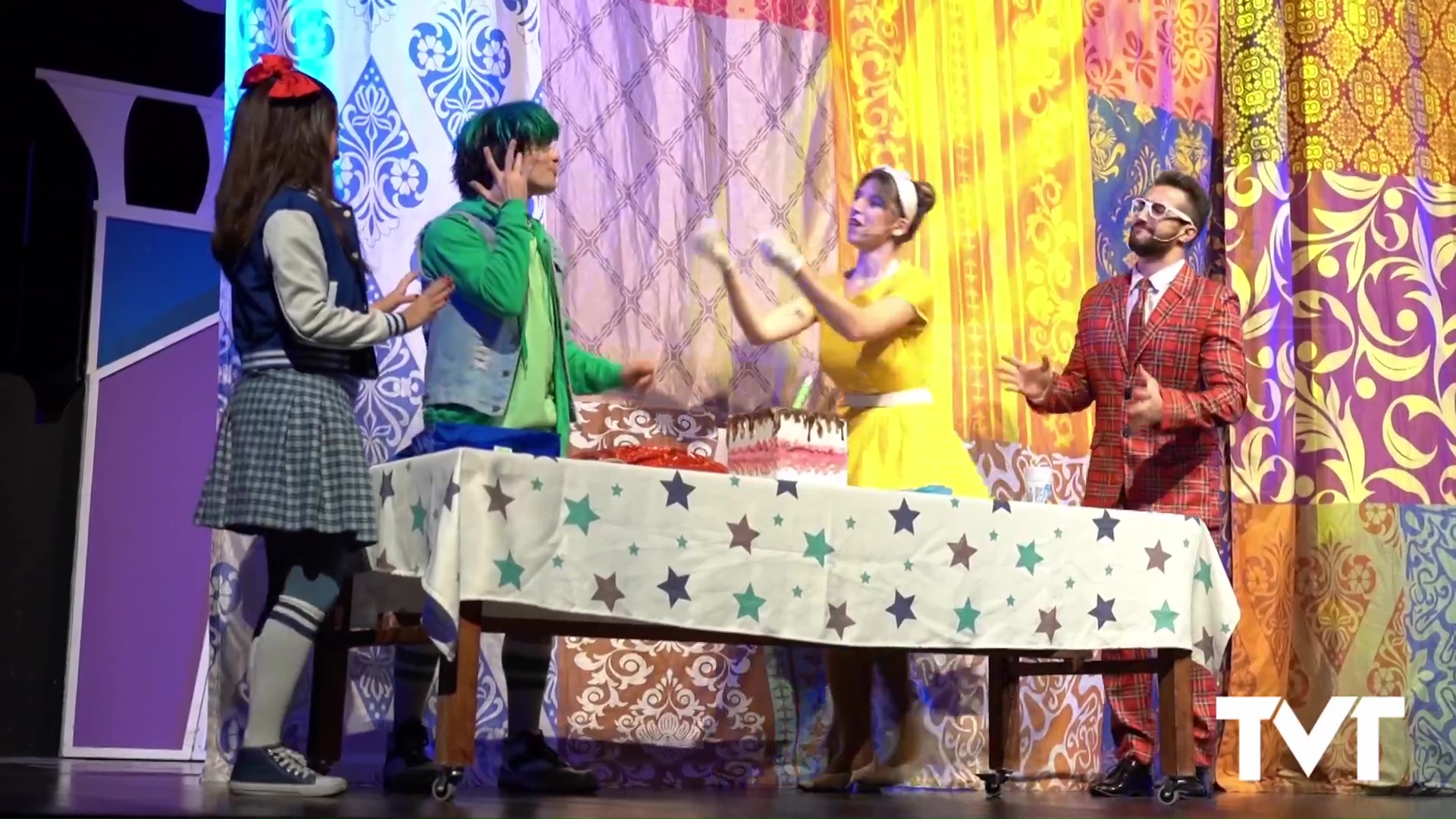 Imagen de El teatro municipal acogió el espectáculo «Juan sin miedo y la casa encantada» 
