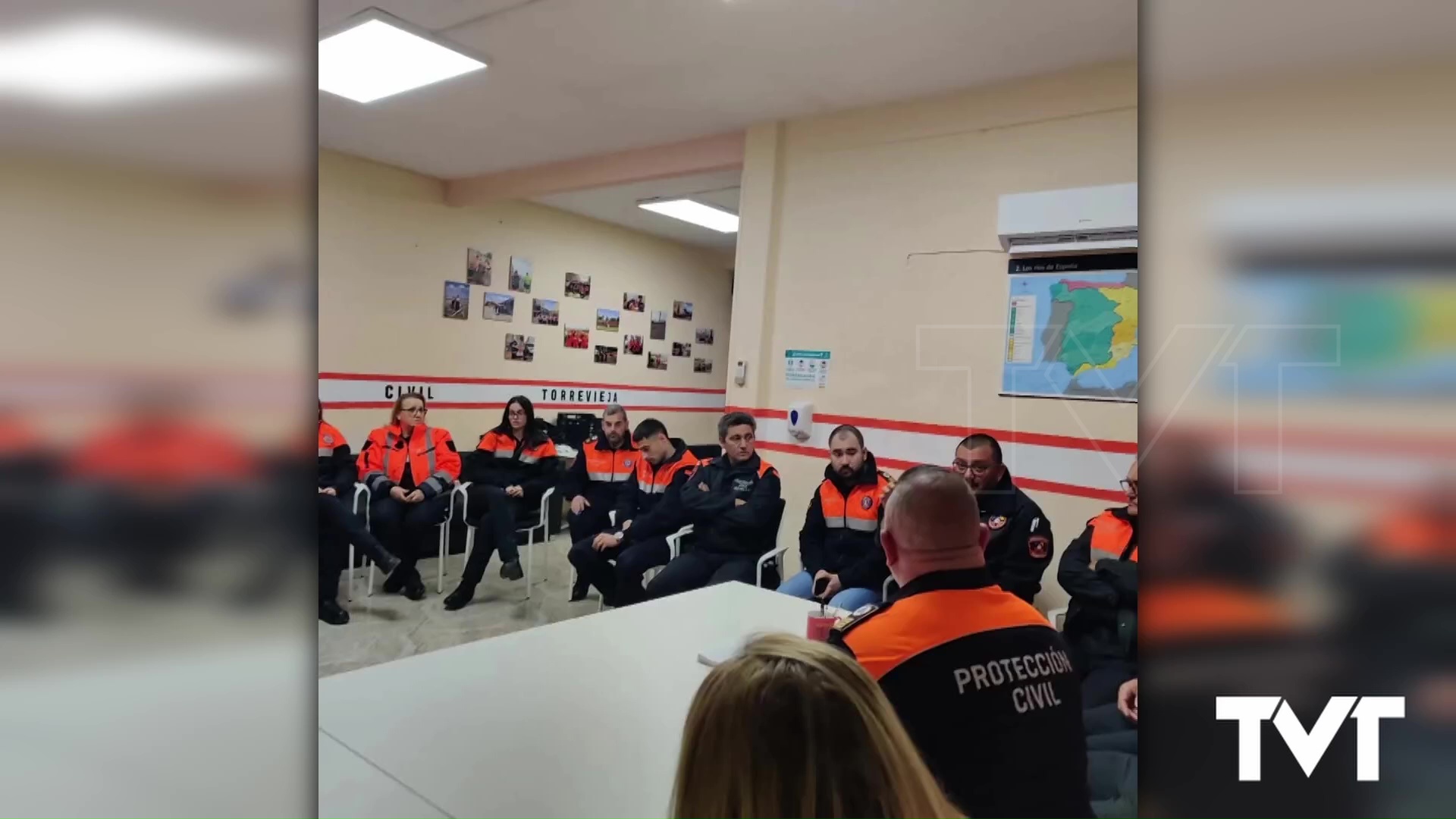 Imagen de La sede de Protección Civil Torrevieja acoge un encuentro de PC de la Vega Baja: marcando nuevos retos y formación 