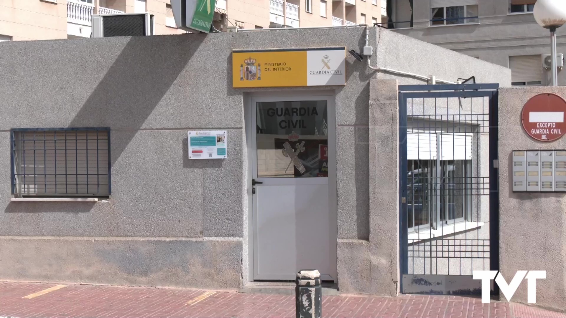 Imagen de  La Guardia Civil detiene a un hombre español de 34 años, presunto autor de cinco delitos de robo y hurto en viviendas de Torrevieja