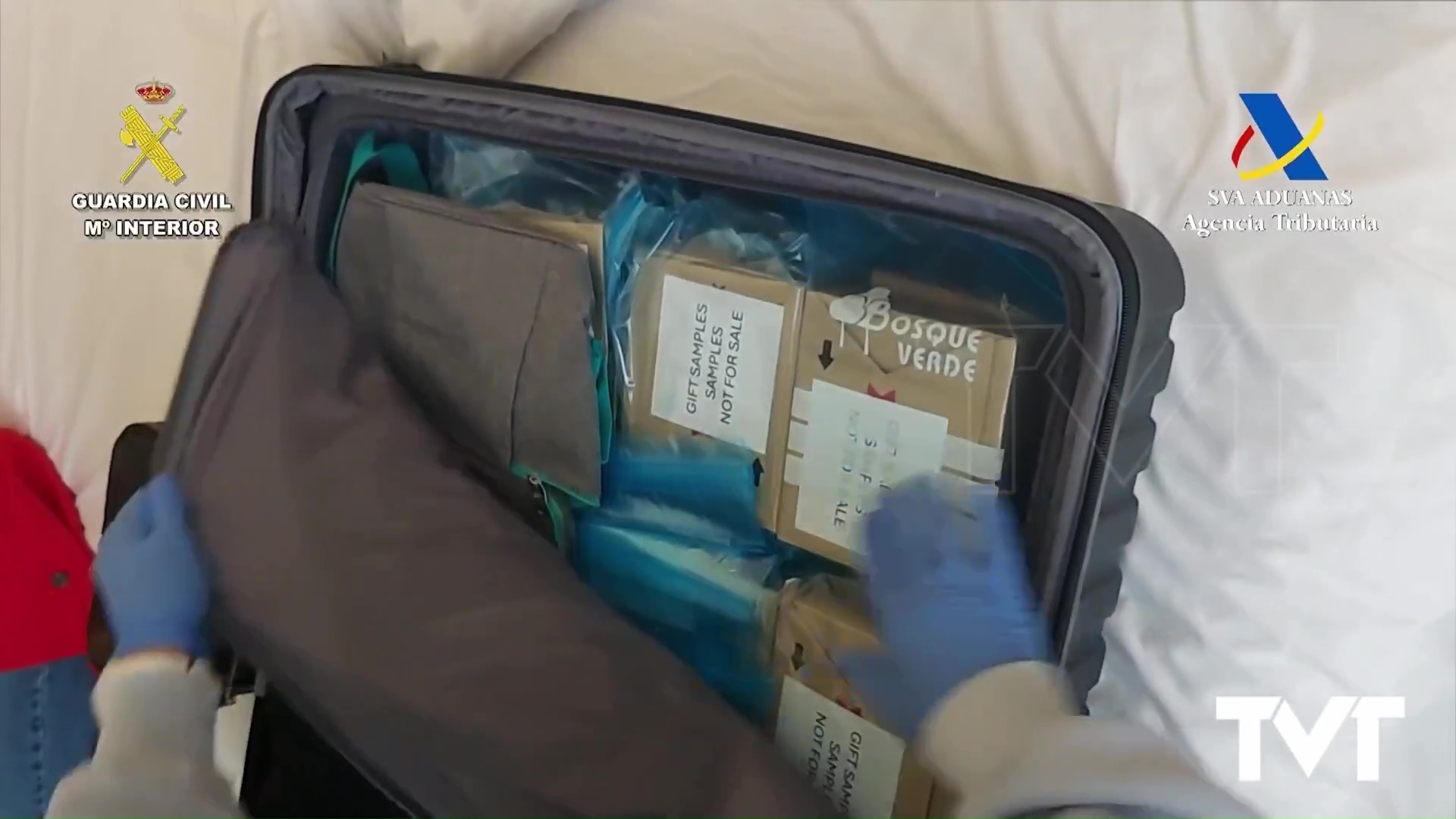 Imagen de Cuatro detenidos y 41 investigados en clínicas de estética que realizaban tratamientos con sustancias ilegales. Un registro en Torrevieja