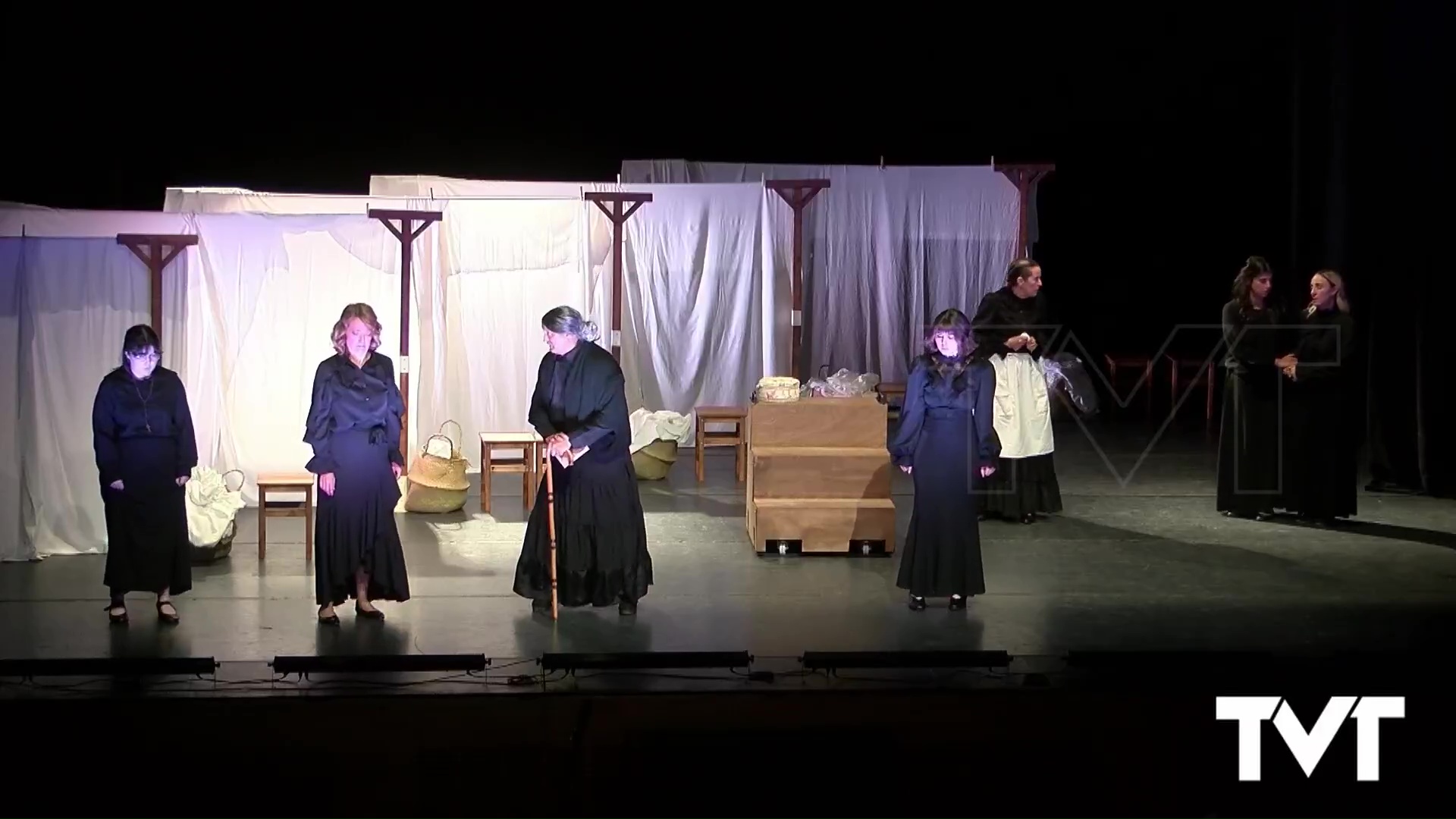 Imagen de La compañía de teatro local, La Cueva de Melpómene en las XXII JORNADAS DE TEATRO UNIVERSITARIO EN EL BAJO SEGURA 