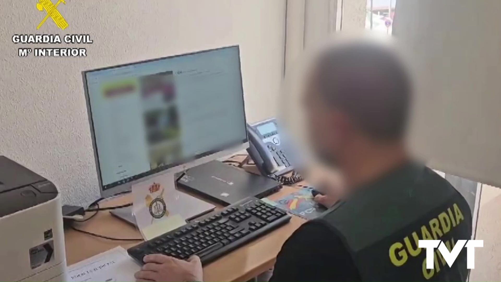 Imagen de Desmantelada una banda dedicada a estafas cibernéticas mediante suplantación de identidad 