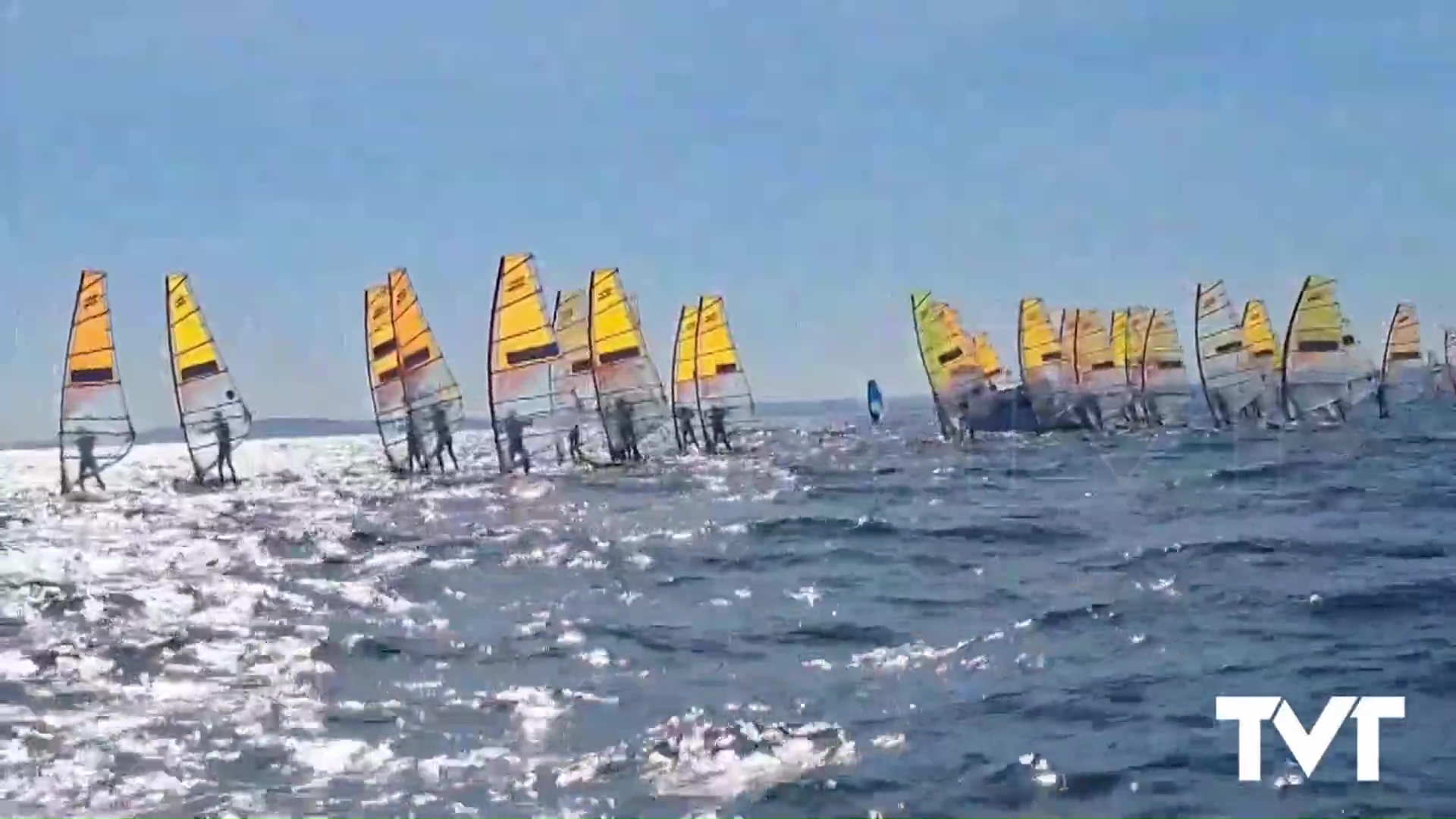 Imagen de El RCNT, punto de encuentro para las clases de Windsurfer y Windsurf Raceboard en la X Olimpic Week 