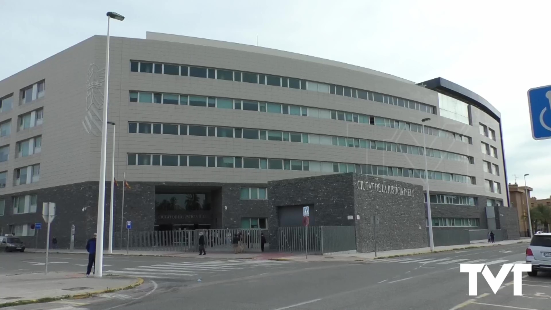 Imagen de Piden inhabilitación de un abogado y prisión por presuntamente incorporar a su patrimonio el dinero que correspondía a sus defendidos