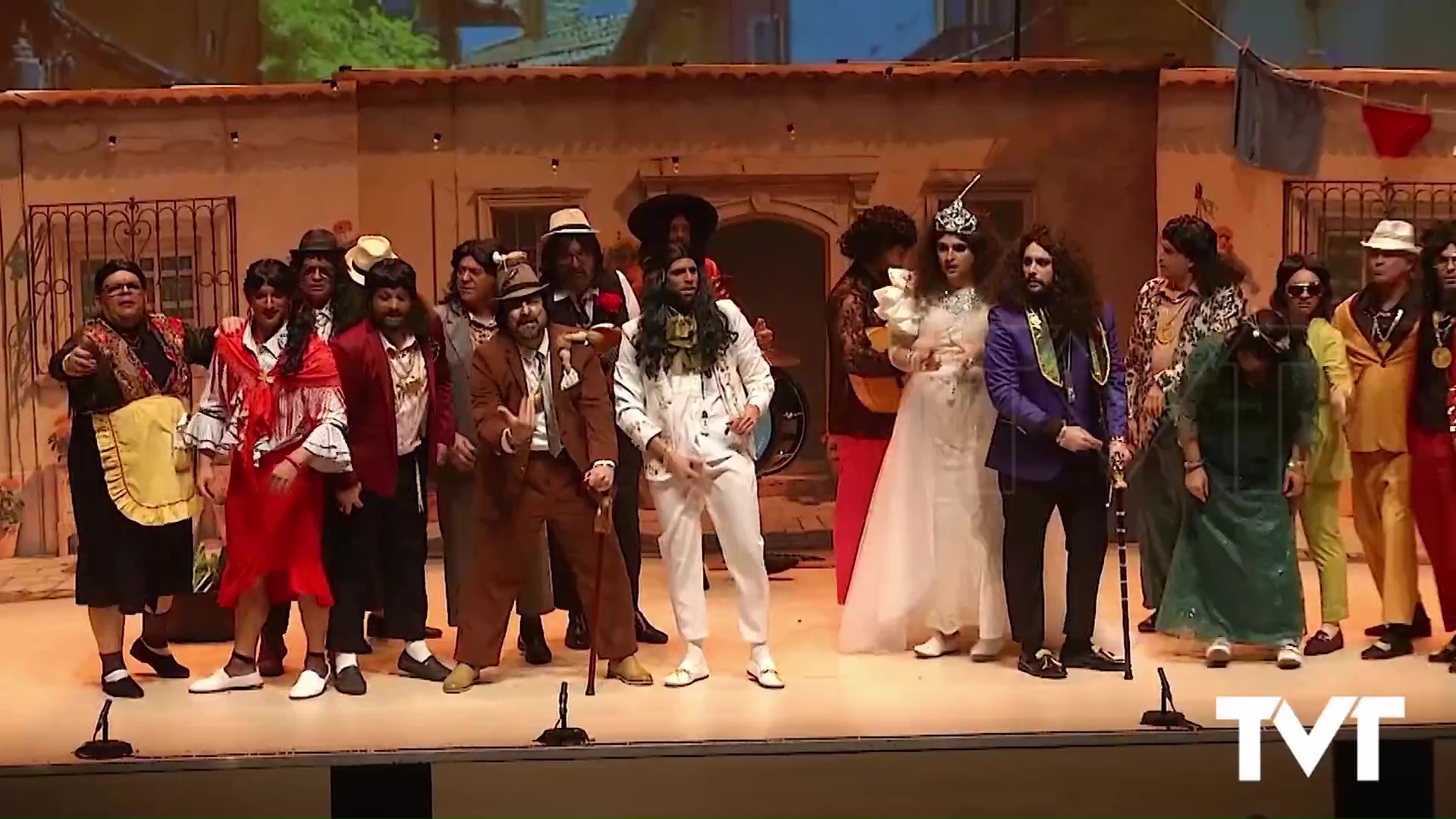 Imagen de Los Funde Plomos, de Cartagena, 1º Premio del Concurso nacional de comparsas y chirigotas de Torrevieja 