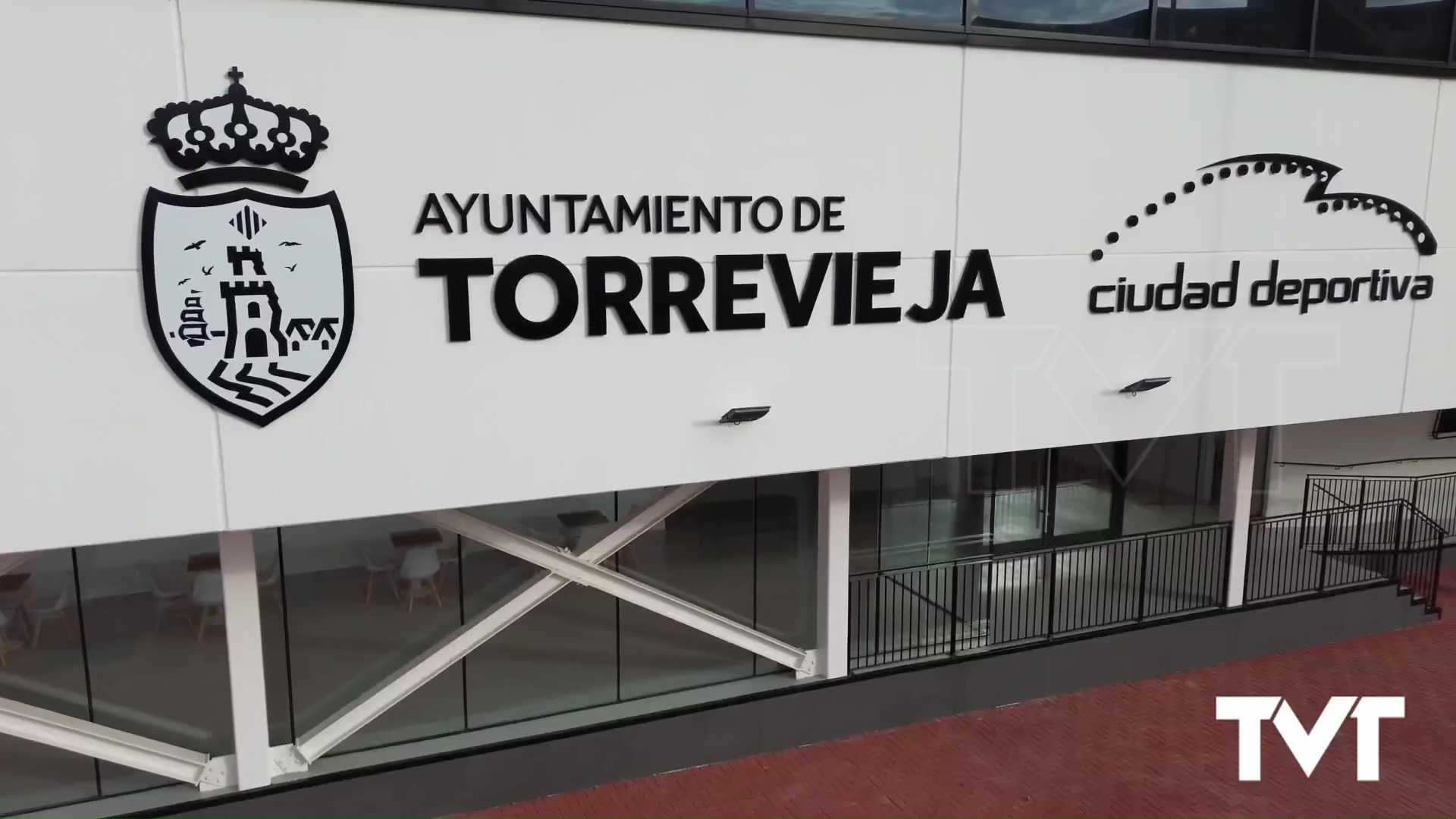 Imagen de Aprobado el expediente para poner en marcha la cafetería del nuevo pabellón deportivo de La Mata 