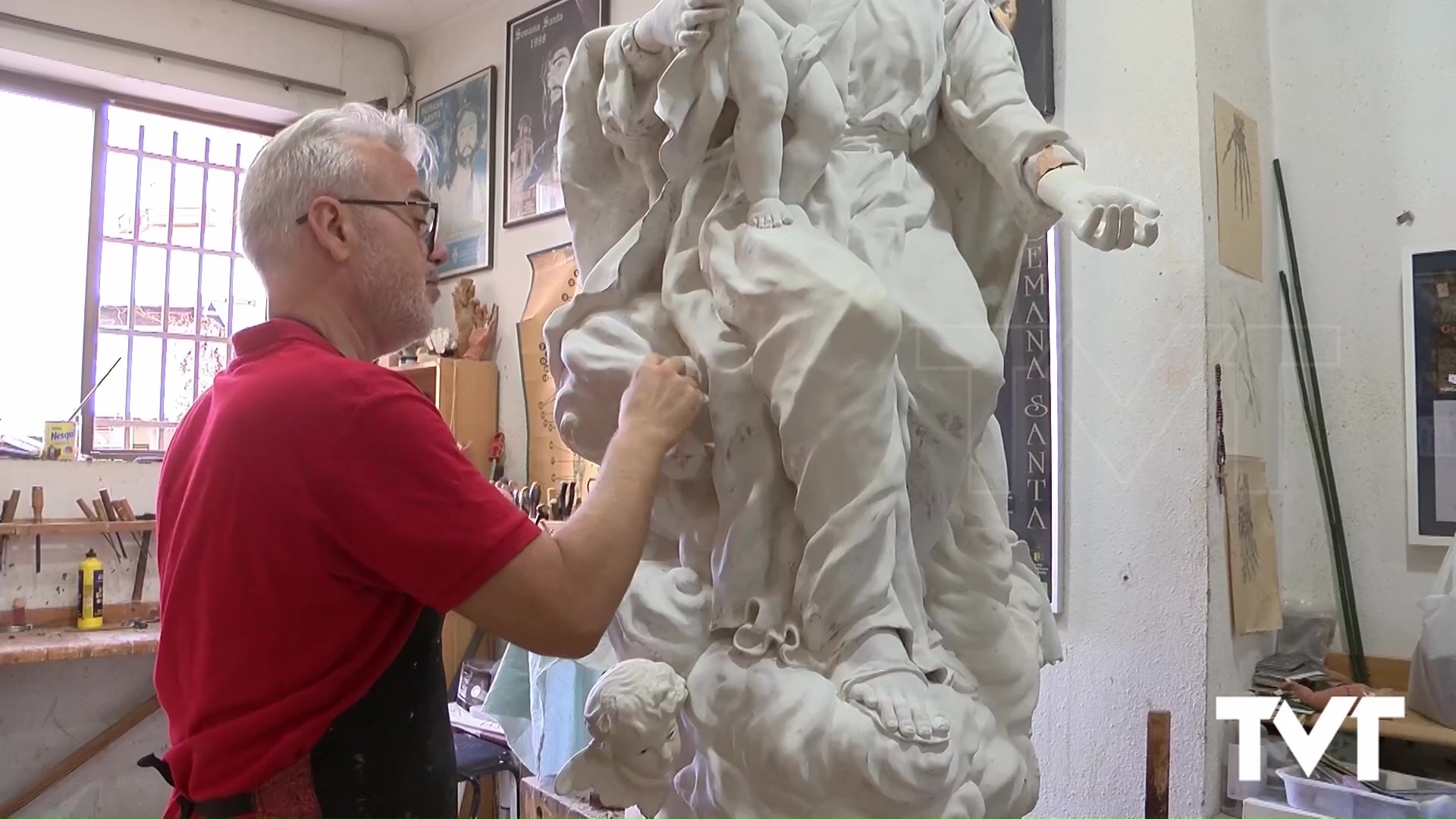 Imagen de La extraordinaria nueva talla en la que trabaja el escultor e imaginero torrevejense Víctor García Villalgordo 
