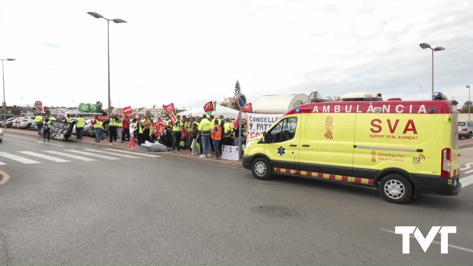 Imagen de Los sindicatos desconvocan la huelga indefinida del transporte sanitario con efecto a partir del lunes 10 de marzo