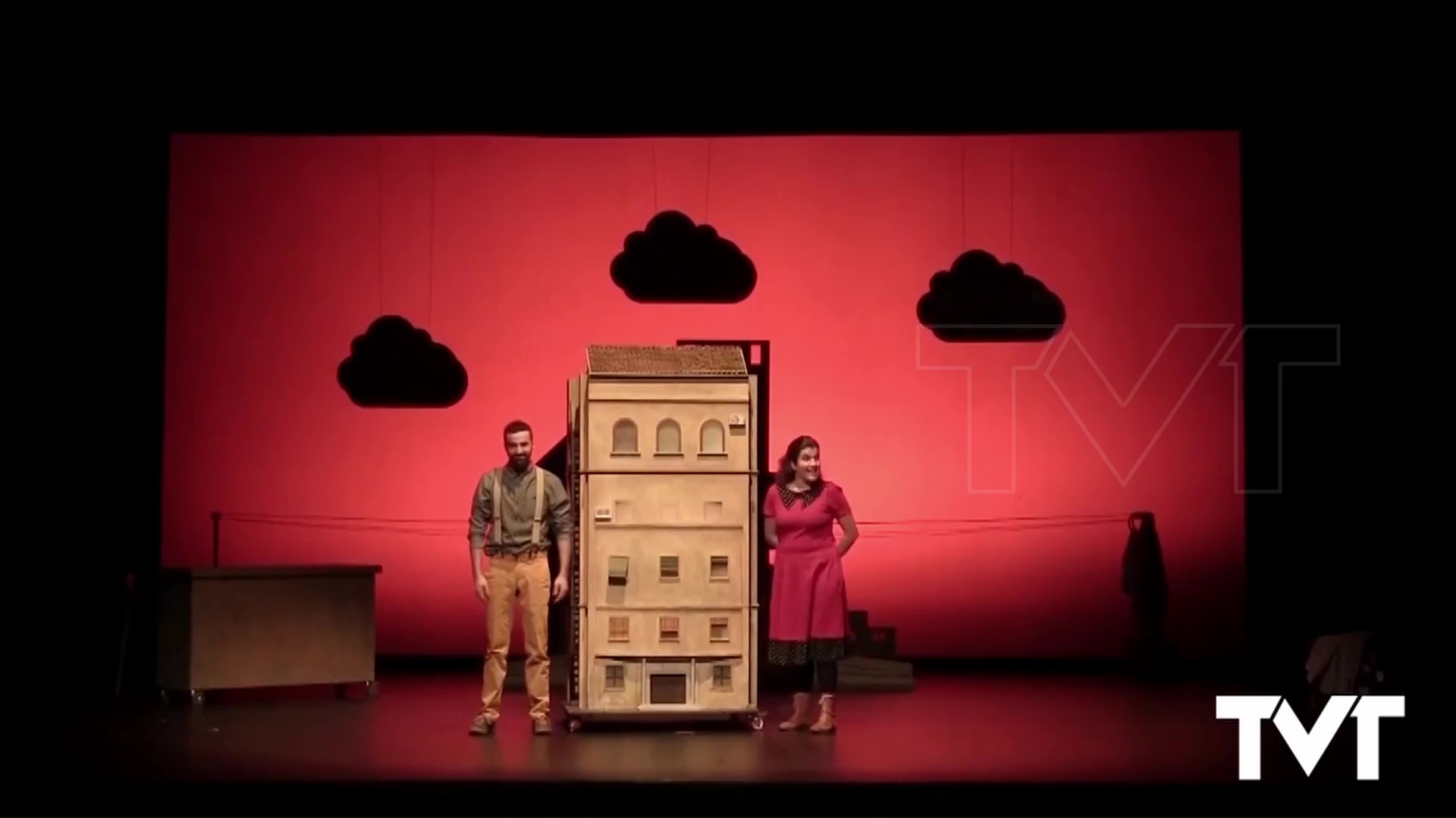 Imagen de El 16 de marzo nueva sesión de «Teatro para todos» con la comedia « Debajo del Tejado»