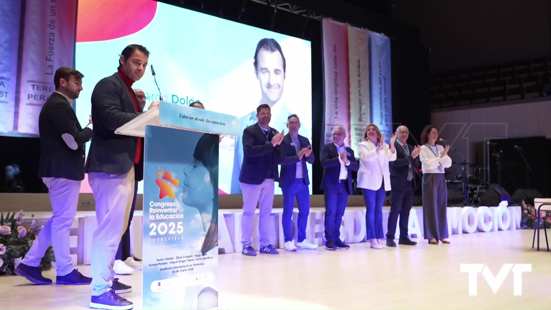 Imagen de Afrontando innovadores retos educativos ante un nuevo  modelo social y de vida