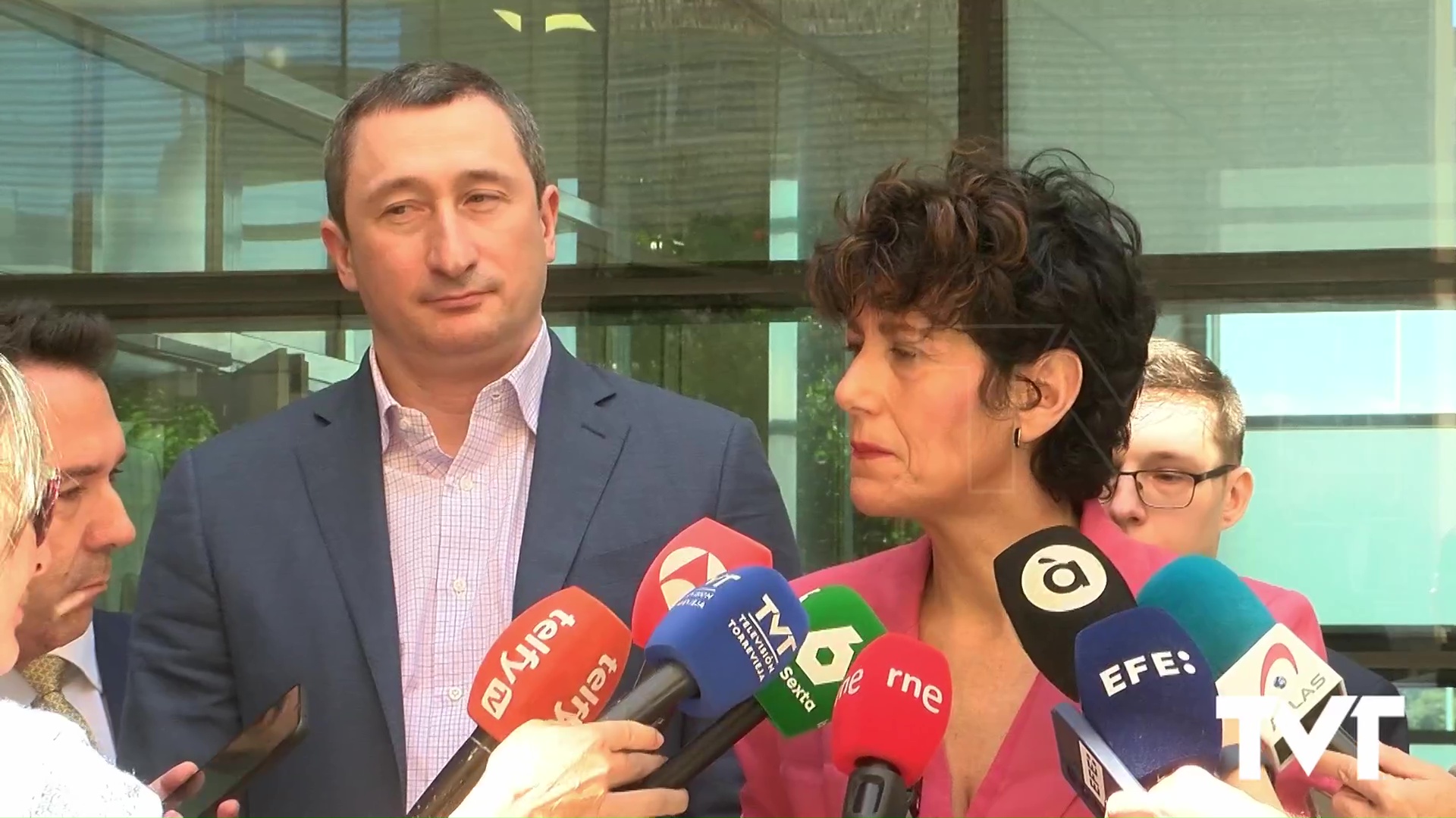 Imagen de La ministra no concreta si se construirá o no un centro de acogida para migrantes en Torrevieja