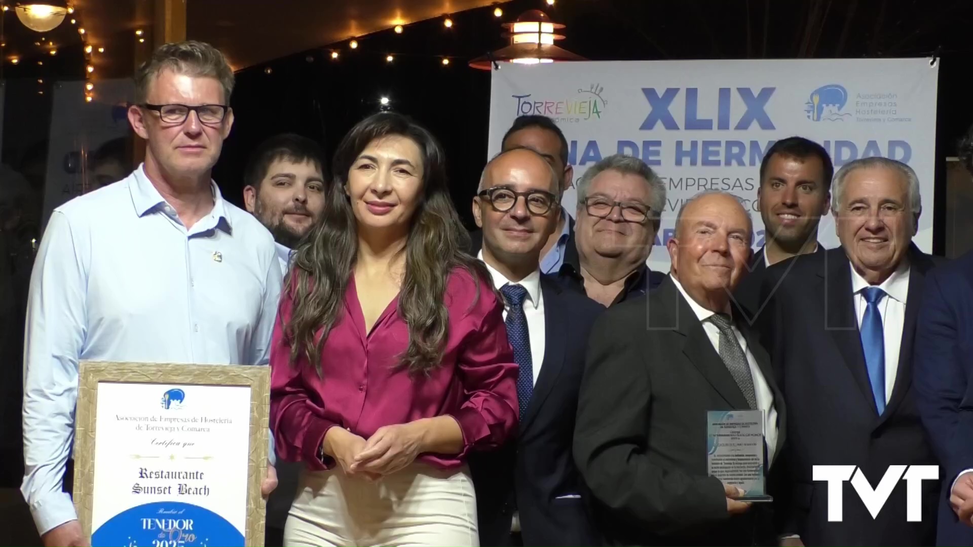 Imagen de El restaurante Sunset Beach recibe la máxima distinción de la Asociación de Hostelería: el tenedor de oro 