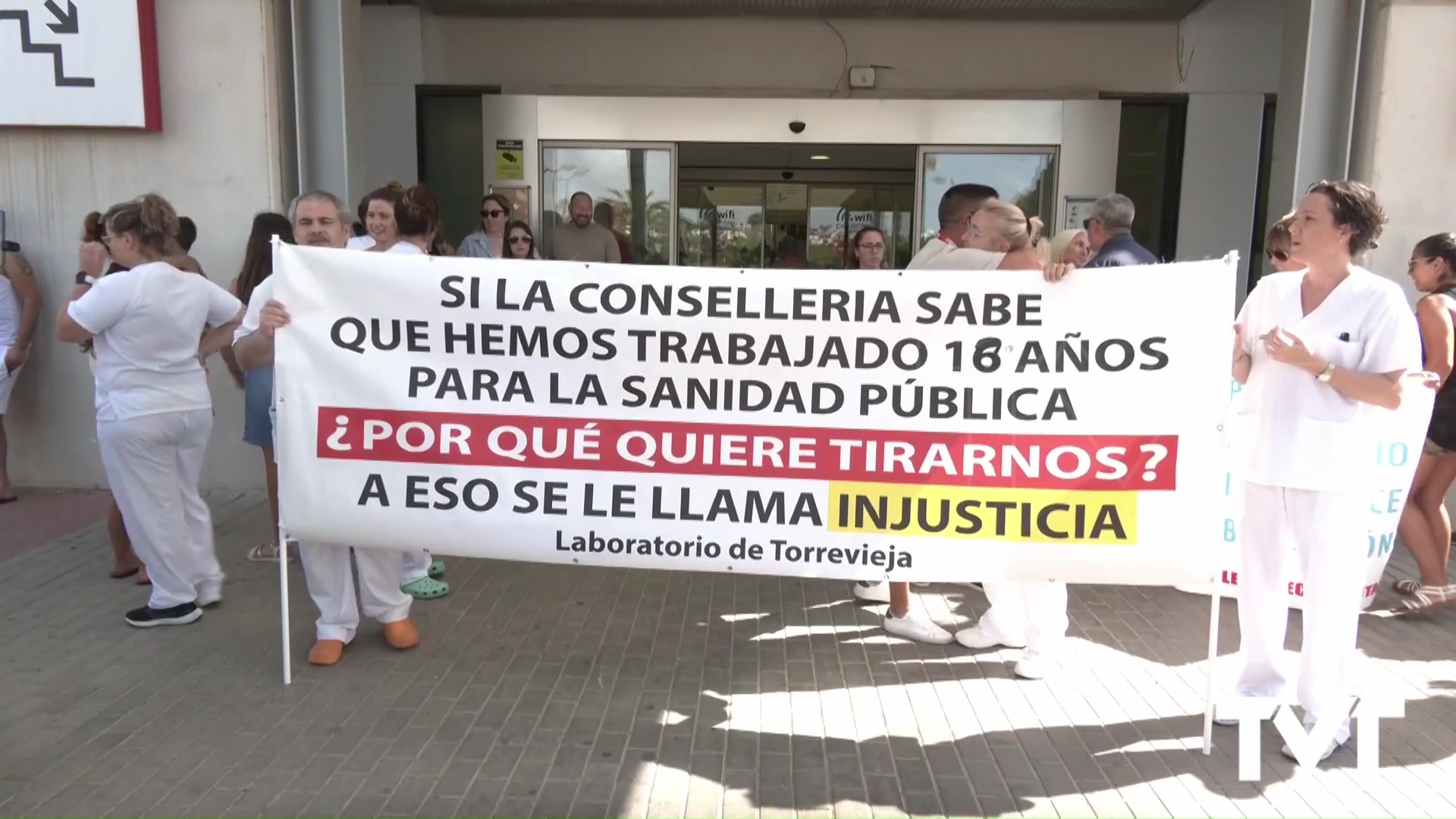 Imagen de La falta de técnicos de laboratorio en el Hospital de Torrevieja está afectando gravemente la calidad asistencial