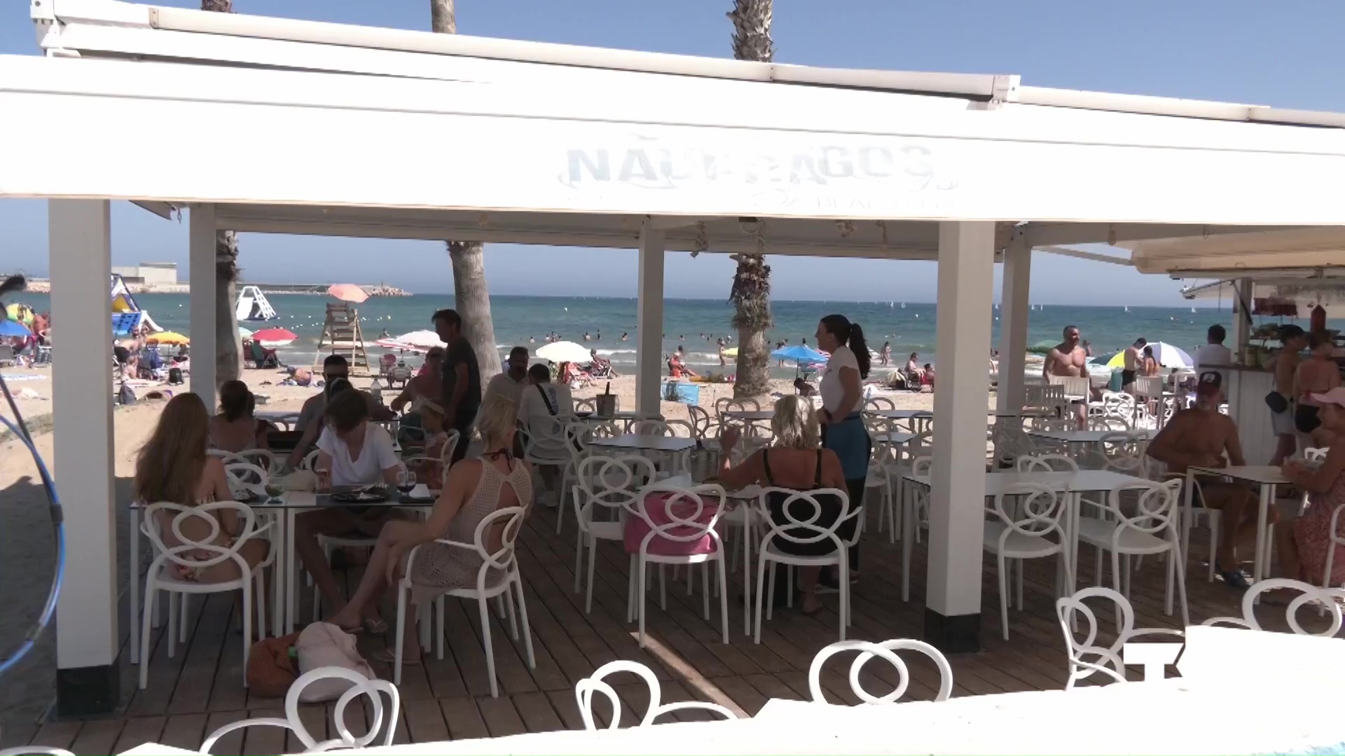 Imagen de Aprobada la propuesta de adjudicación de la concesión de los 10 chiringuitos de playa para la temporada 2025-2028 
