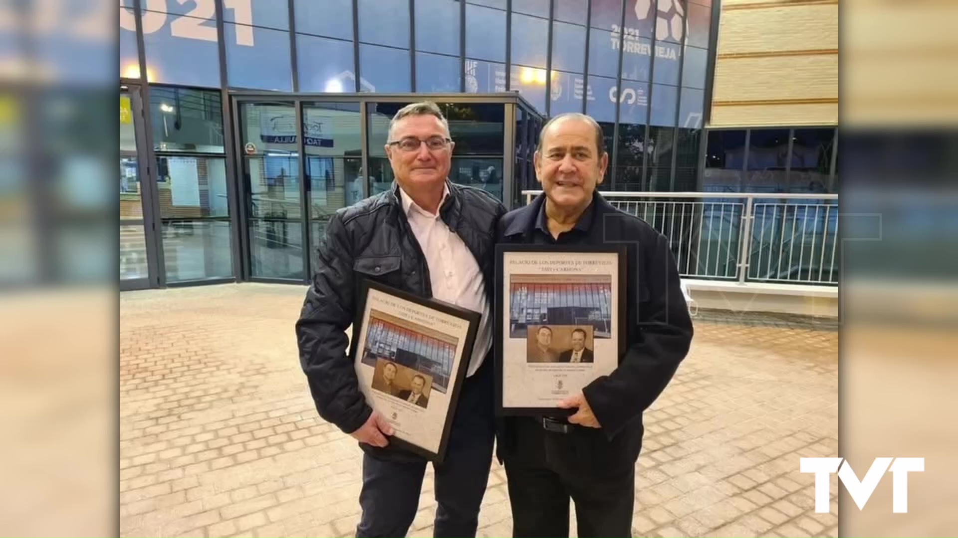 Imagen de «Tavi y Carmona» recibirán las insignias de oro y plata al mérito deportivo de la RFEBM 