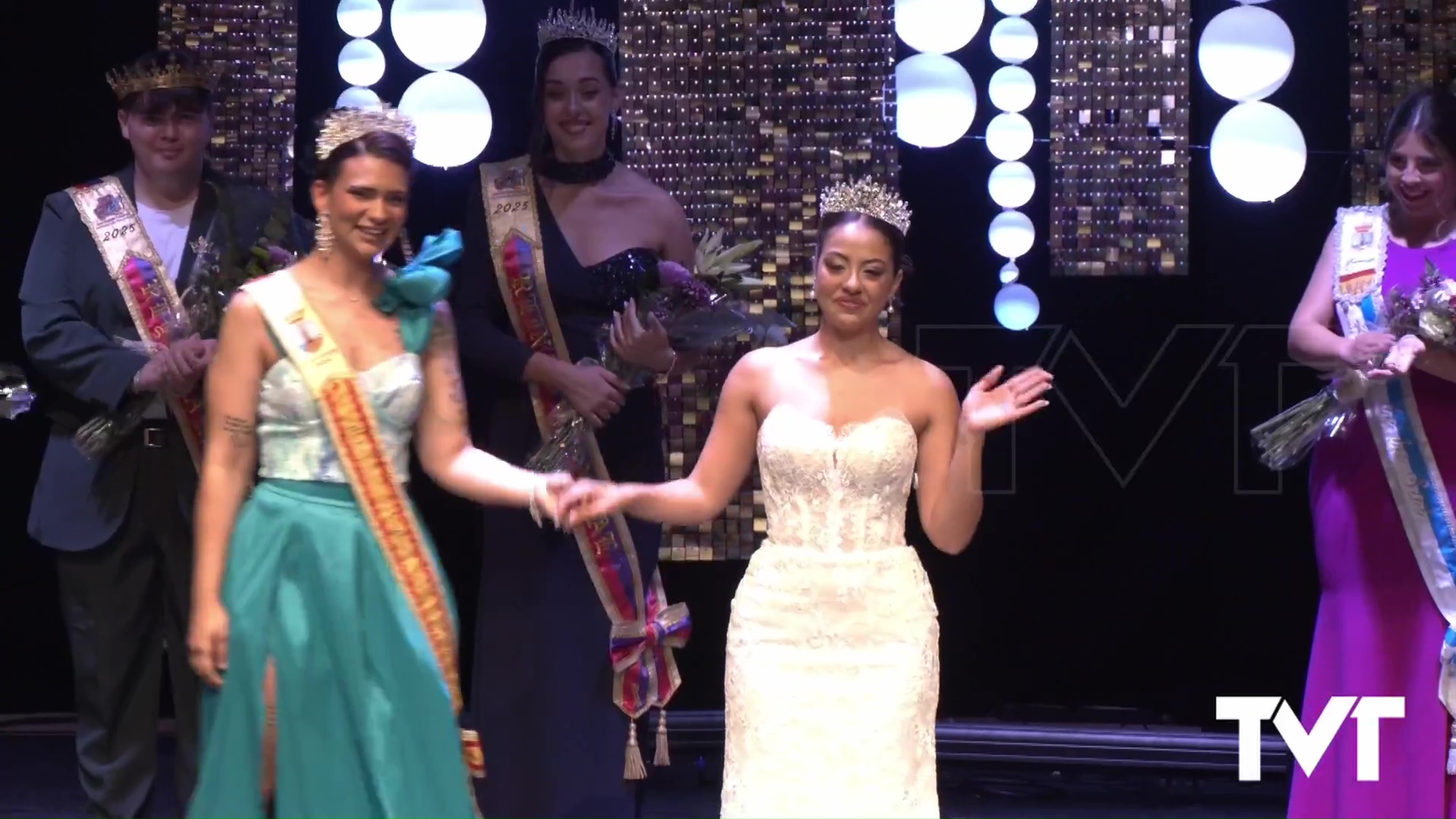 Imagen de El barrio de la Punta corona a su nueva Reina de las Fiestas del Sagrado Corazón de Jesús, Yanira Berge Martínez