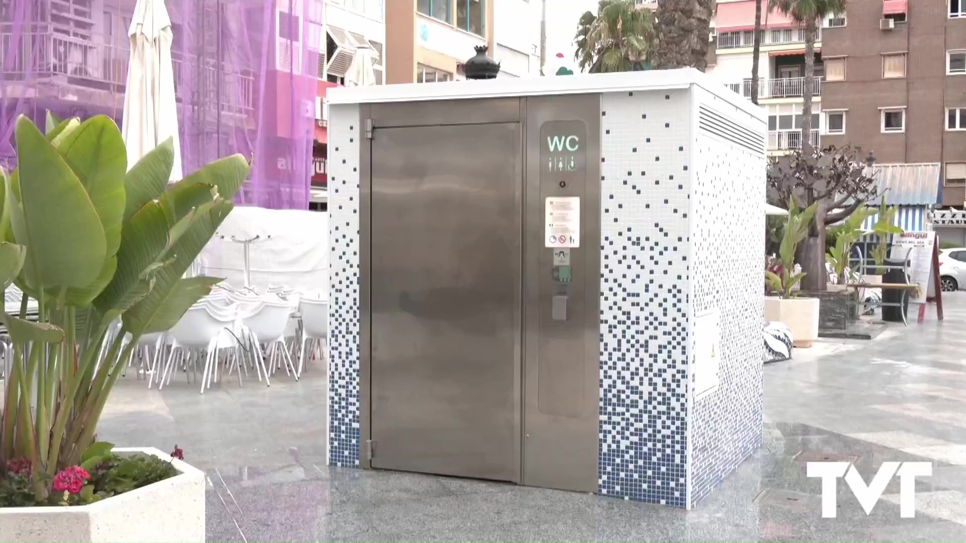 Imagen de Se ponen en marcha los cinco nuevos aseos públicos de Torrevieja