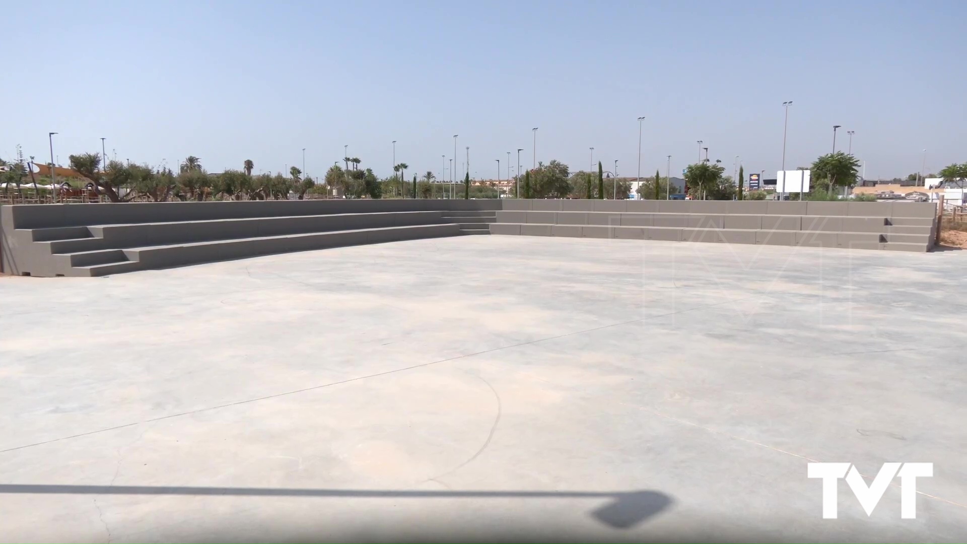 Imagen de El anfiteatro del parque de La Siesta se estrena como espacio escénico 