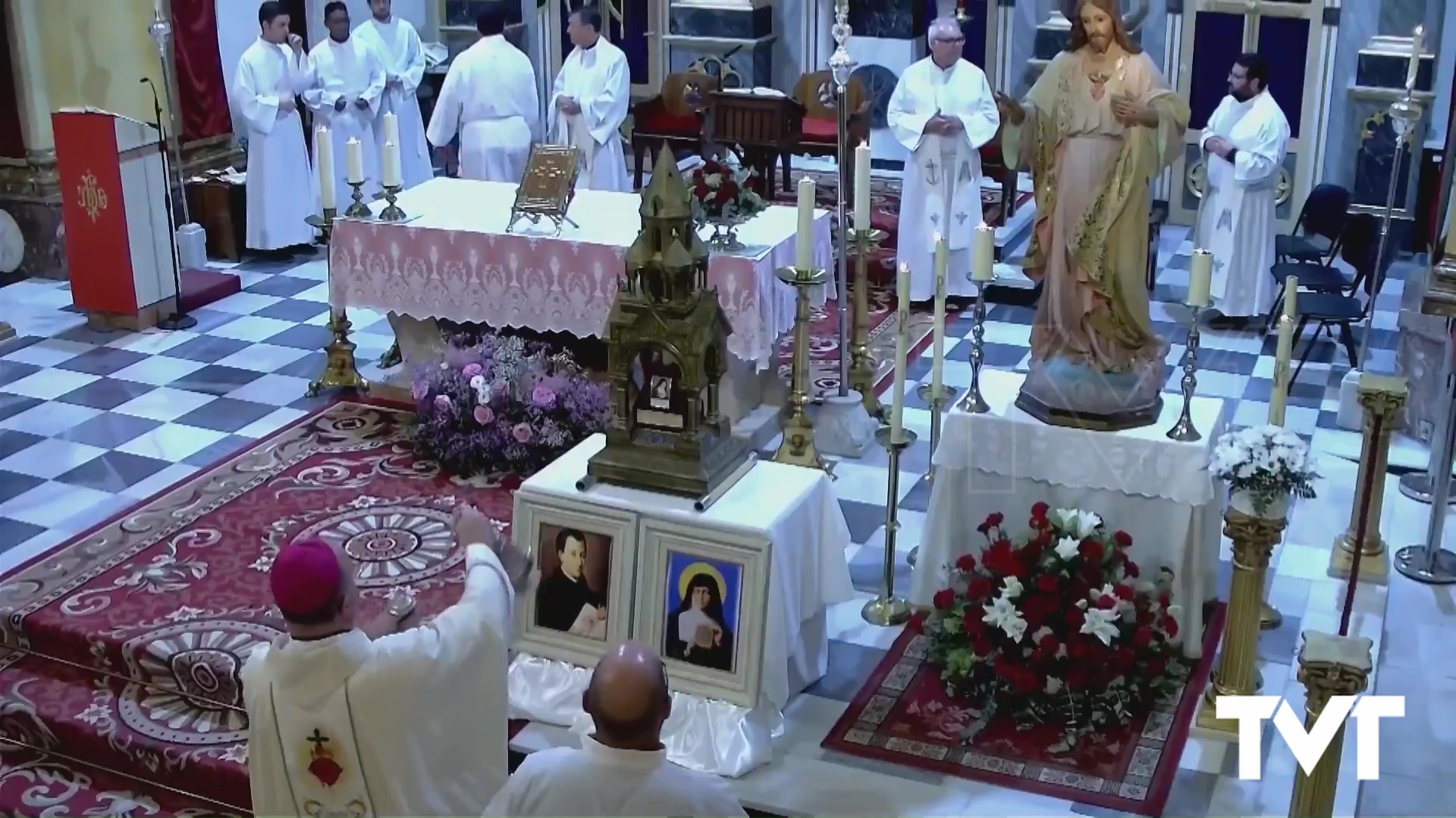 Imagen de Las parroquias del Sagrado Corazón y de la Inmaculada reciben las «Reliquias de  Santa Margarita María Alacoque y San Claudio de la Colombière»