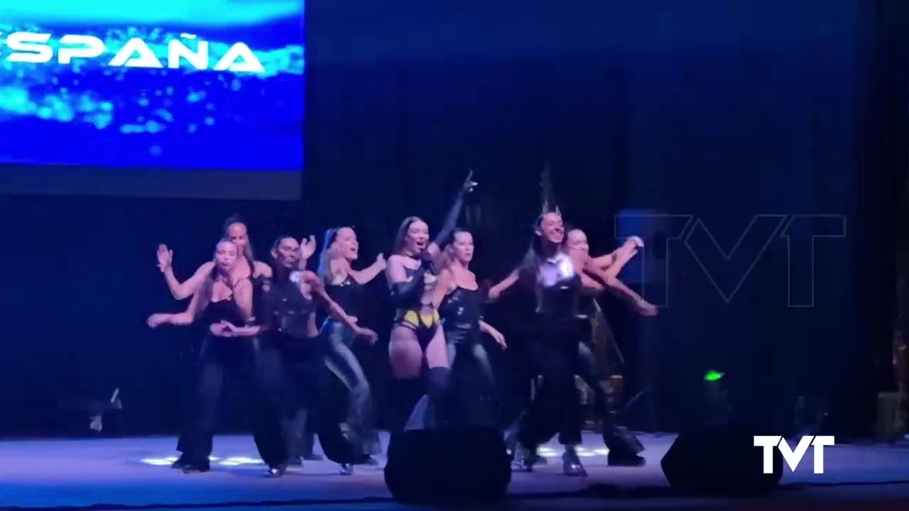 Imagen de Torrevieja brilló en el V Festival de la canción de Elche con la actuación, como invitada, de Lucía España