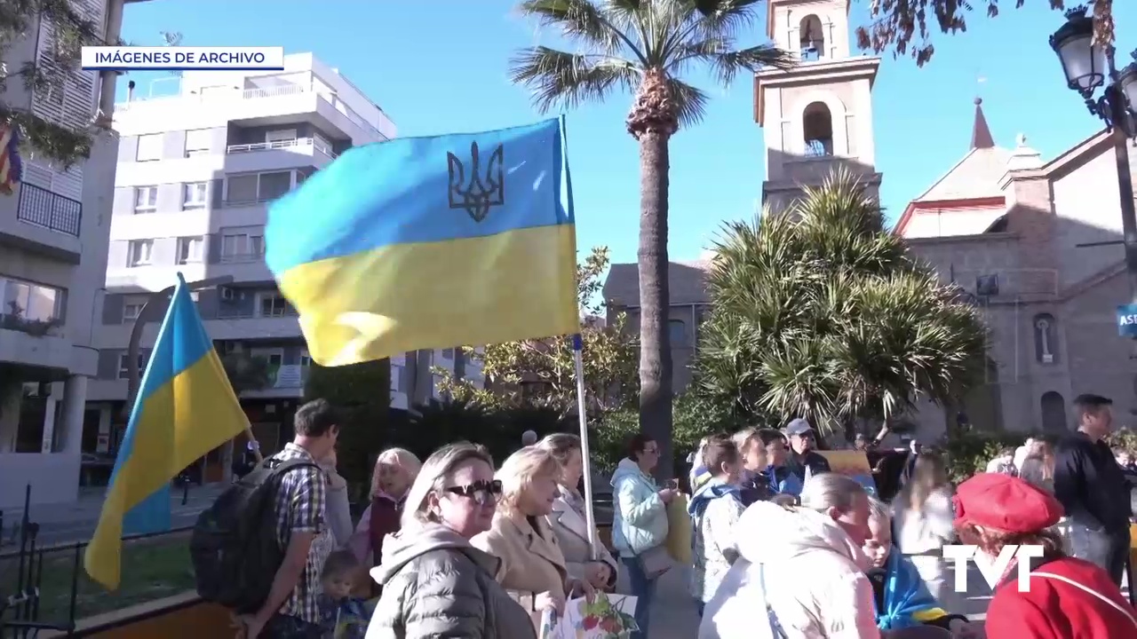 Imagen de La comunidad ucraniana de Torrevieja elabora un programa de actividades para conmemorar el 34 aniversario de la independencia de su país con un mensaje de paz