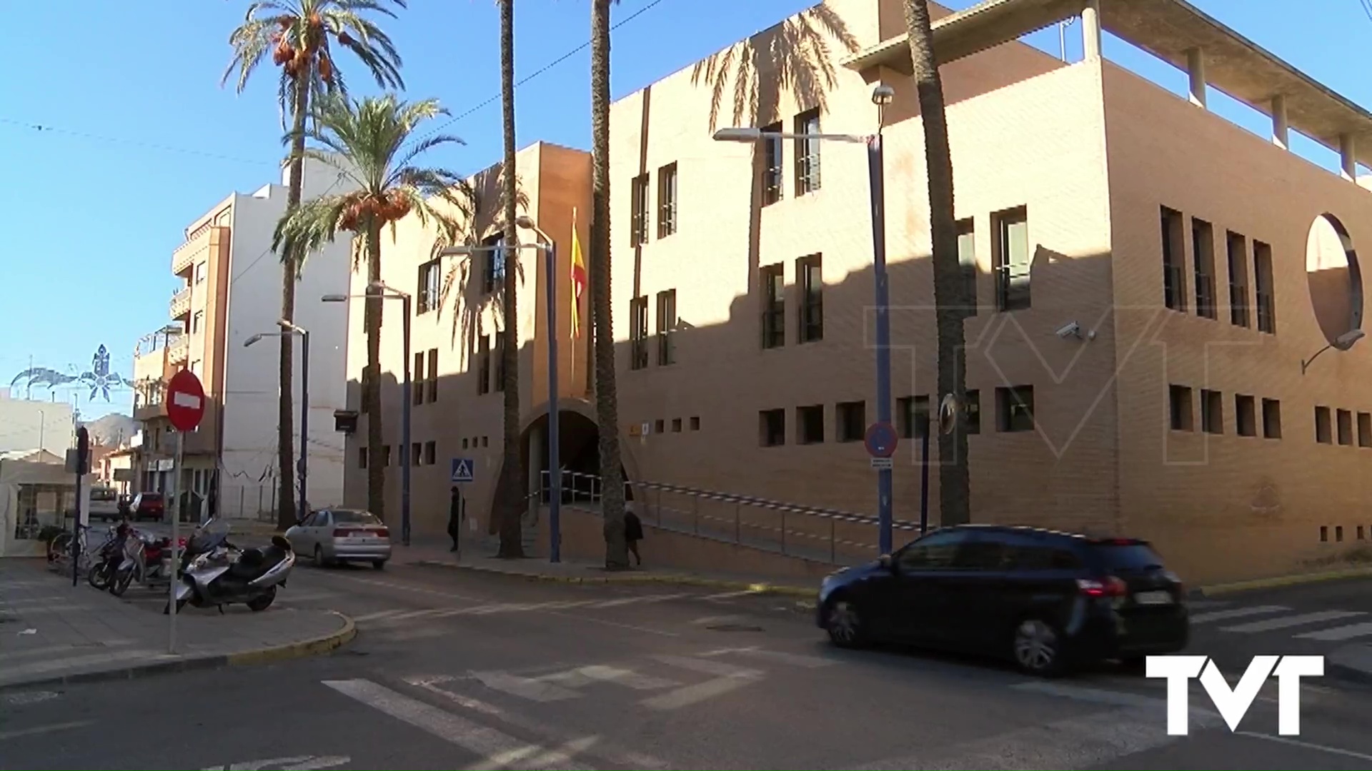 Imagen de Detenidos tres hombres por el robo en una vivienda tras sustraer las llaves que su propietario tenía en el vehículo