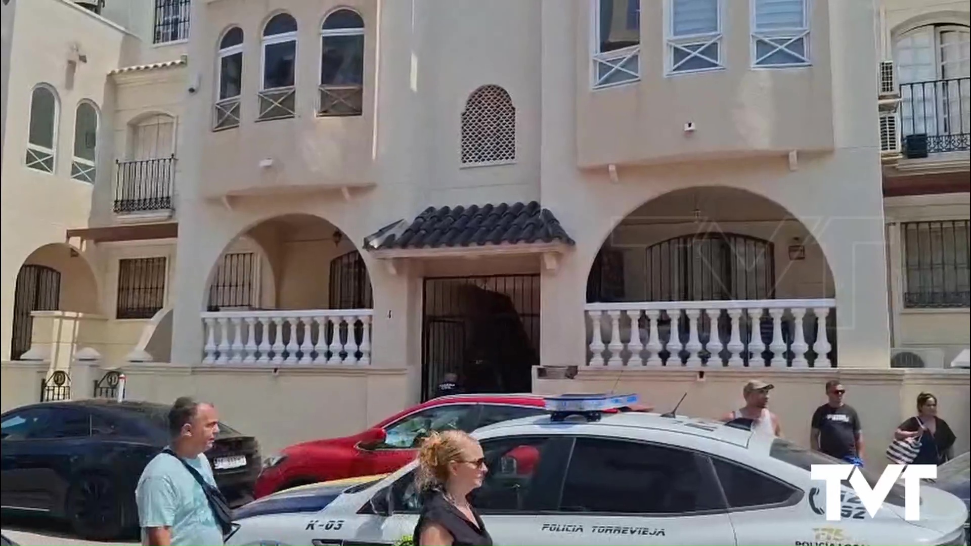 Imagen de Un individuo, presunto okupa de una vivienda, agrede a un vecino propinándole un puñetazo en la cabeza mientras en la otra mano le amenazaba con un cutter 