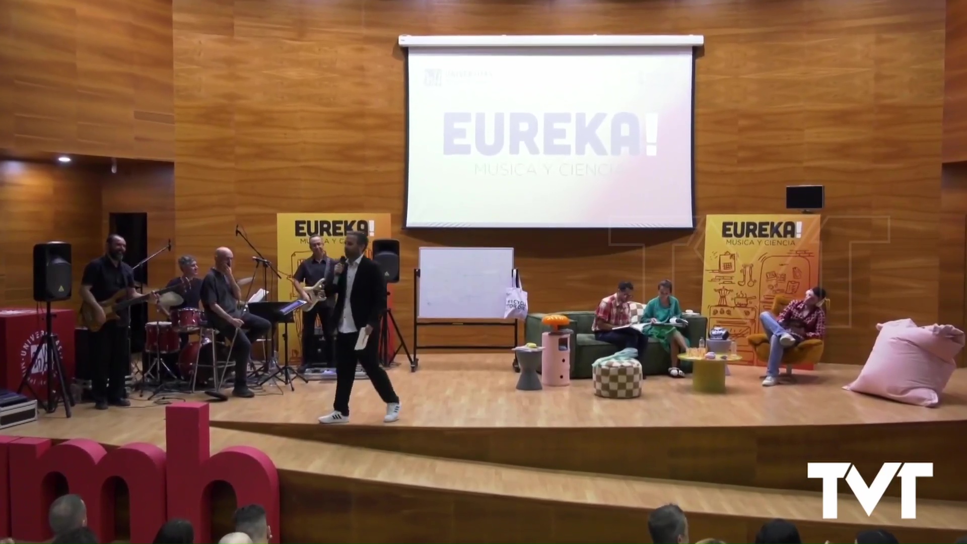 Imagen de Divulgación científica y música se unen en «Eureka»