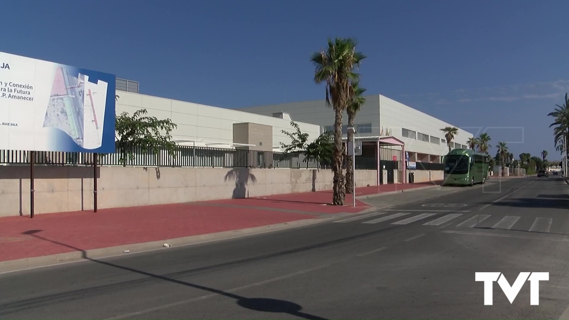 Imagen de Aprobado modificado del proyecto de urbanización de la parcela del CP Amanecer para dotarle de servicios. El coste con ello aumenta hasta los 650.500 euros 