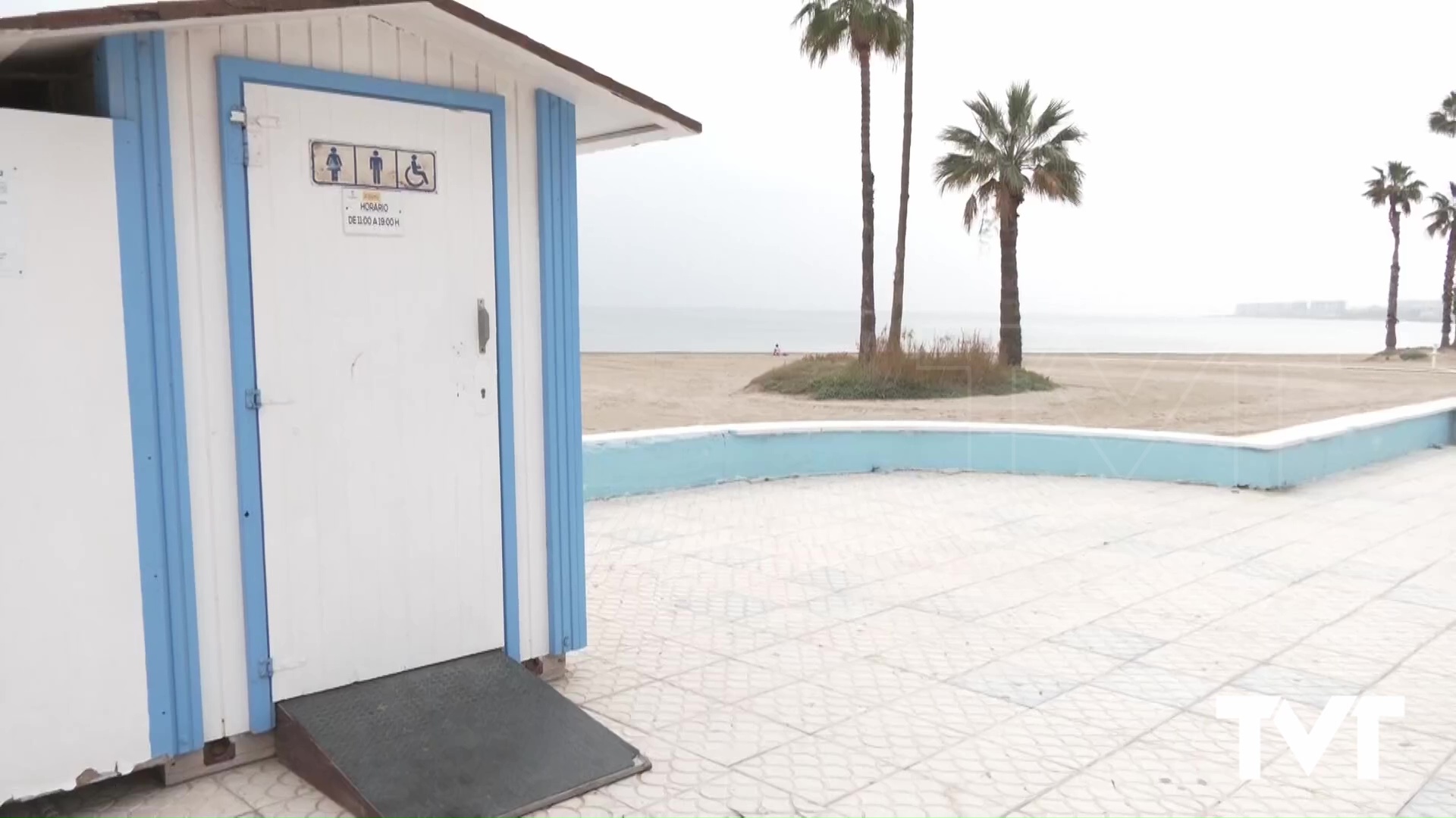 Imagen de Ahora sí. Adjudicado por fin el contrato para limpieza y mantenimiento de aseos en las playas